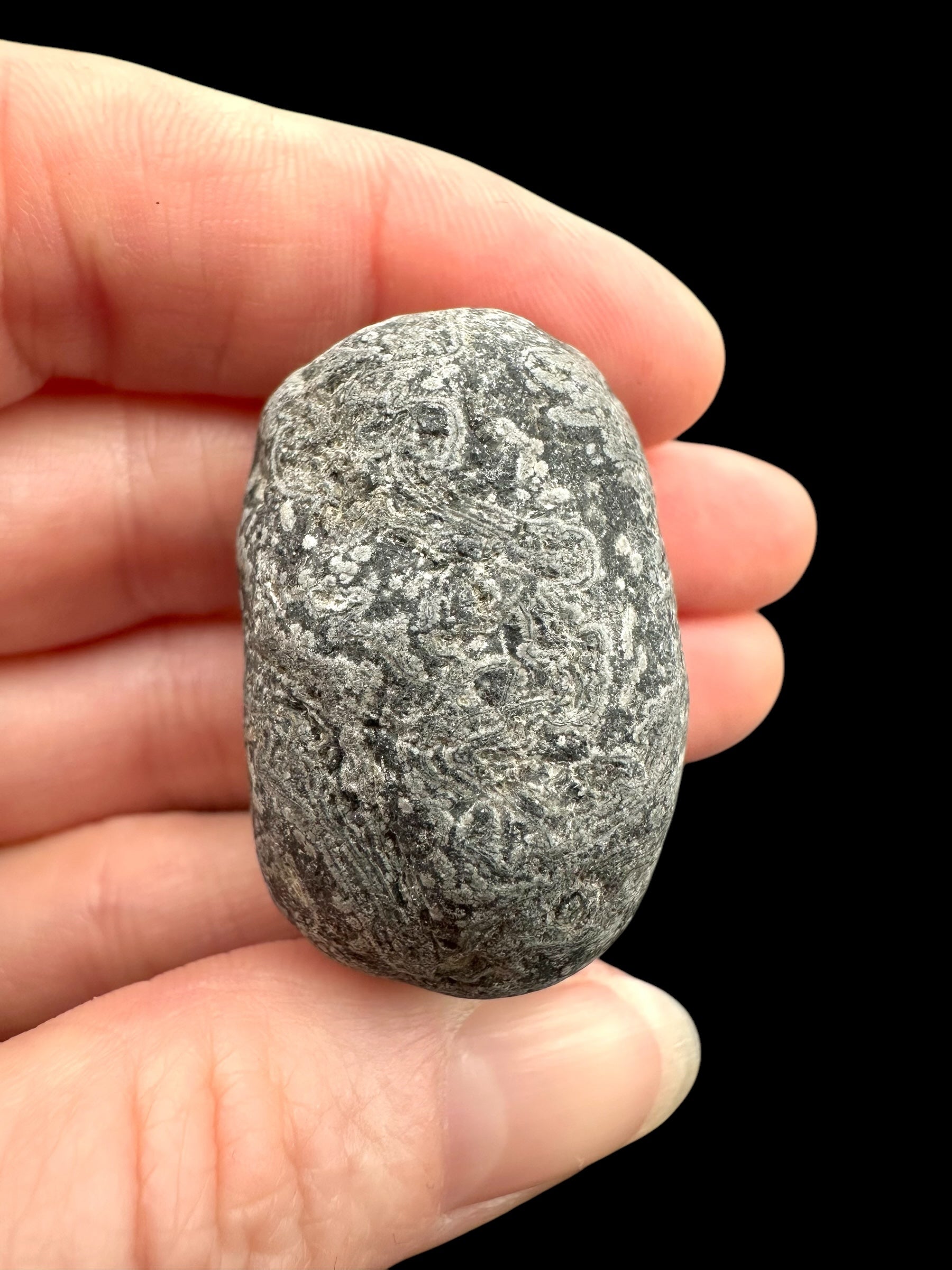 Javan flake obsidian 32,4g – Java, Indonesia - VO014