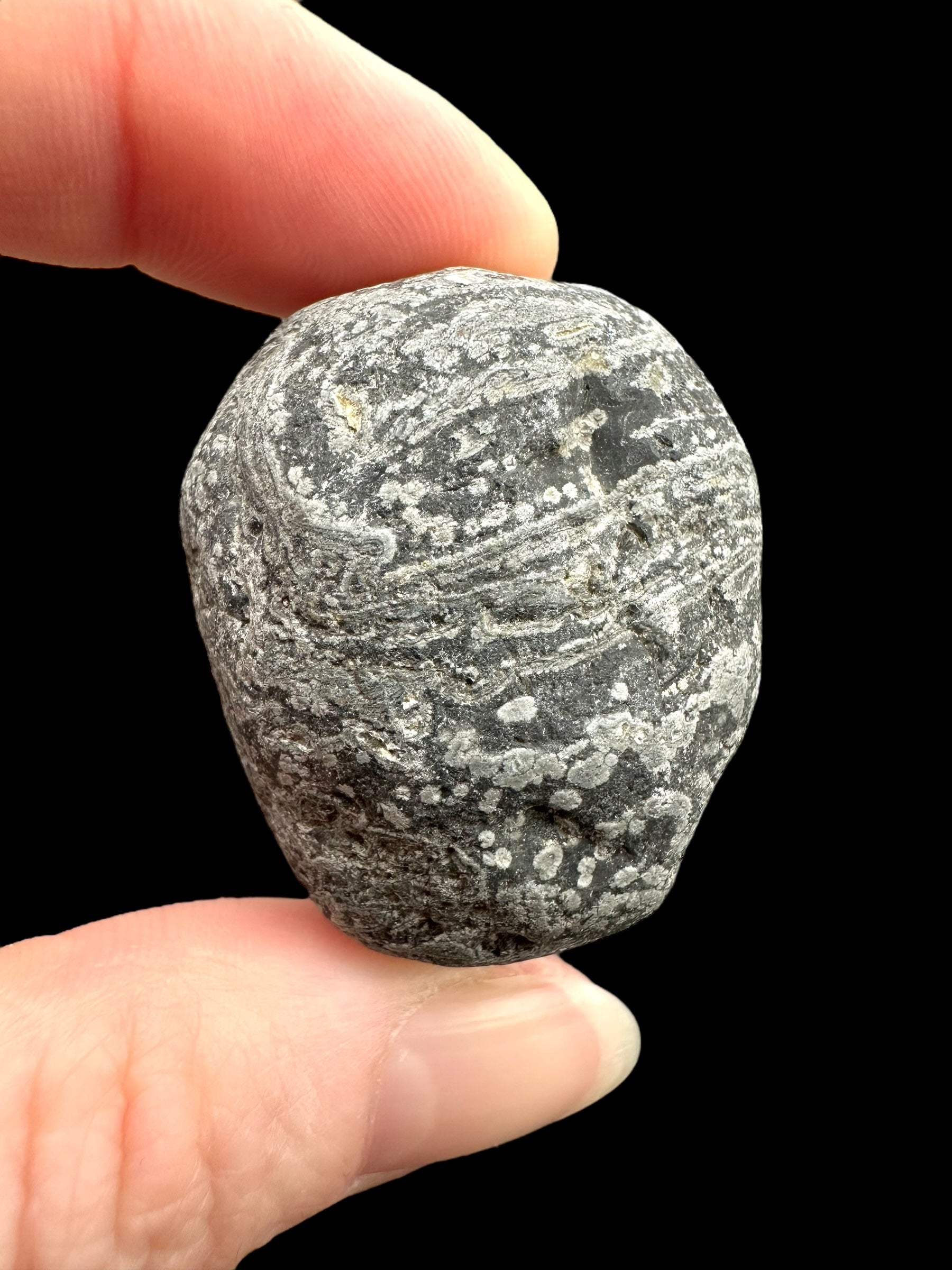 Javan flake obsidian 32,4g – Java, Indonesia - VO014