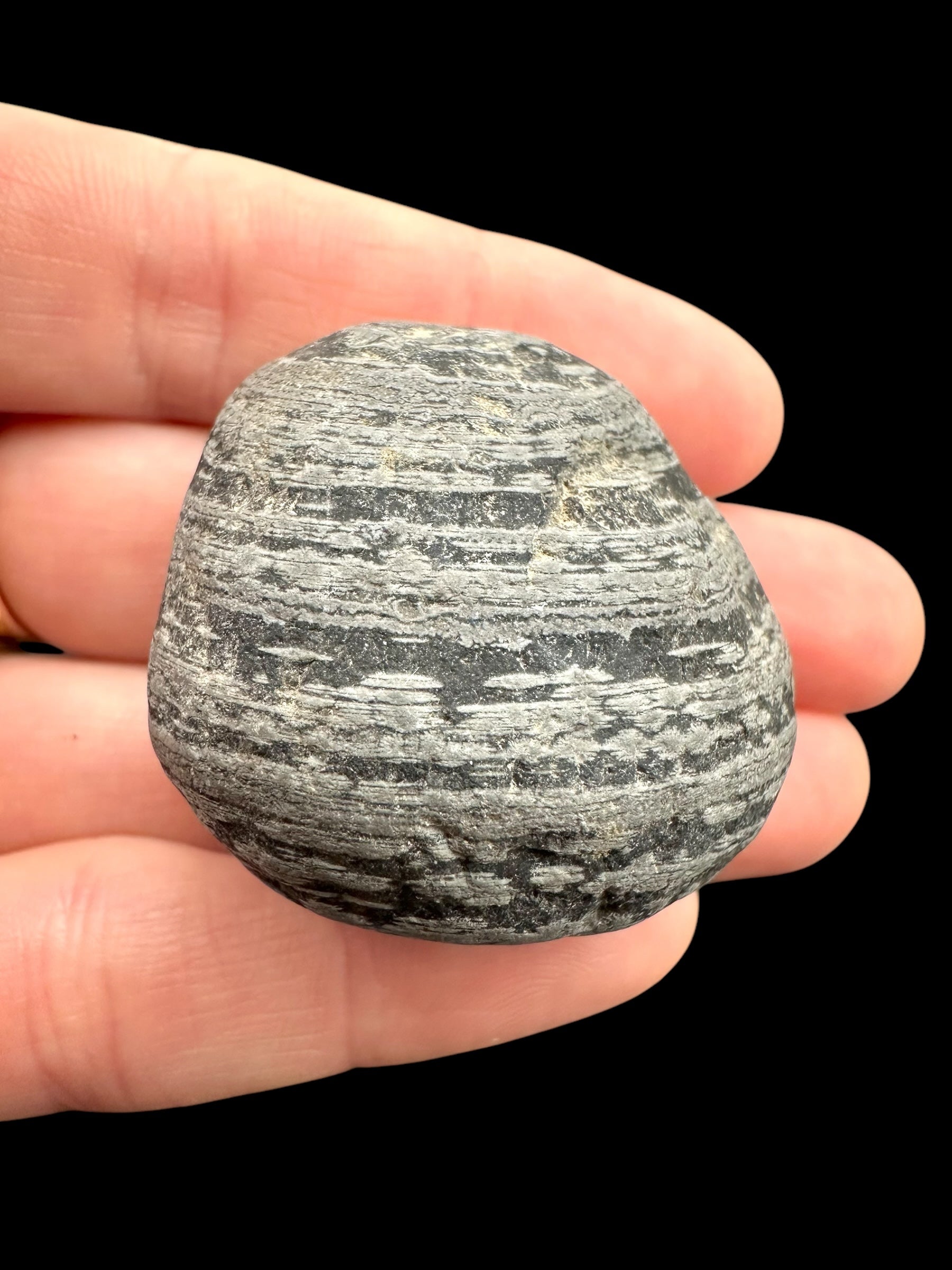 Javan flake obsidian 41,5g – Java, Indonesia - VO018