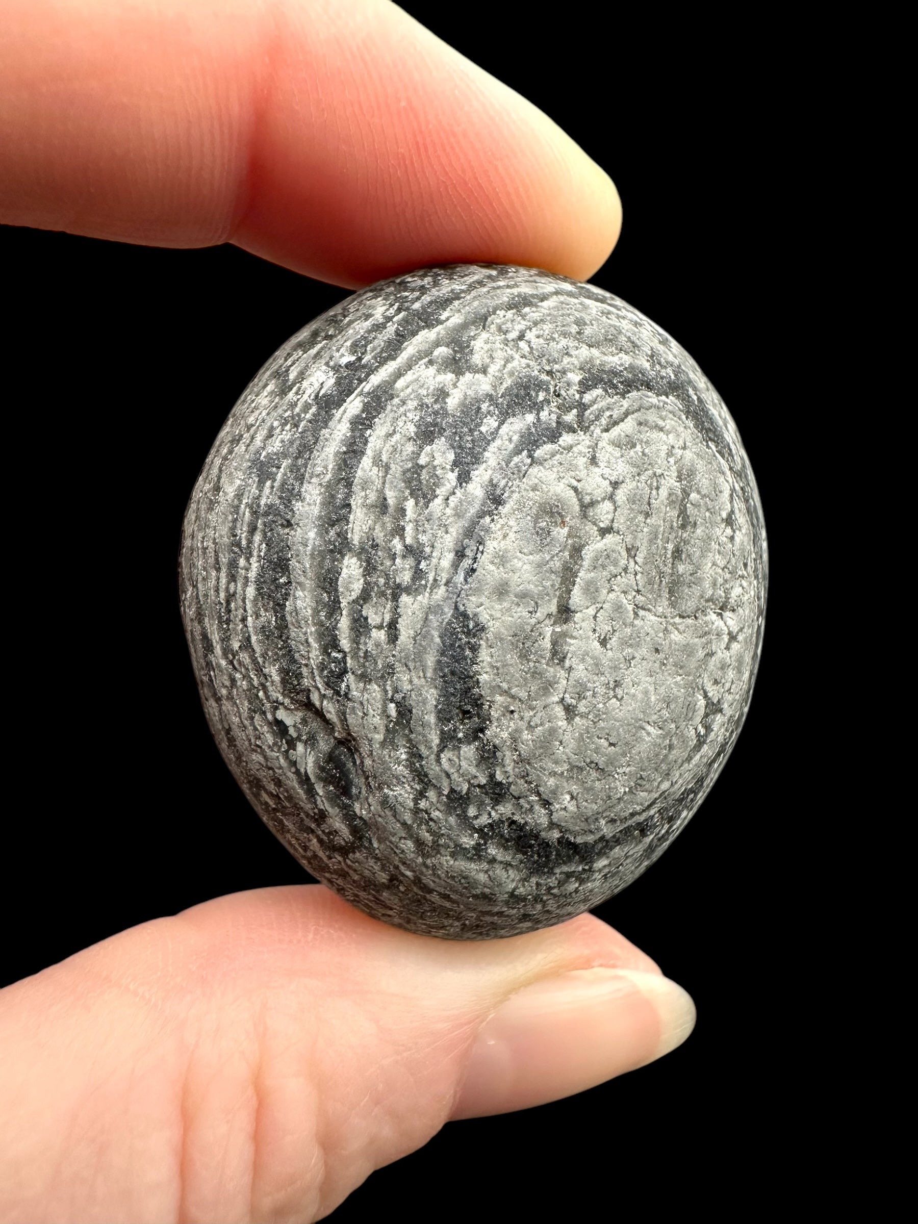 Javan flake obsidian 44,9g – Java, Indonesia - VO027