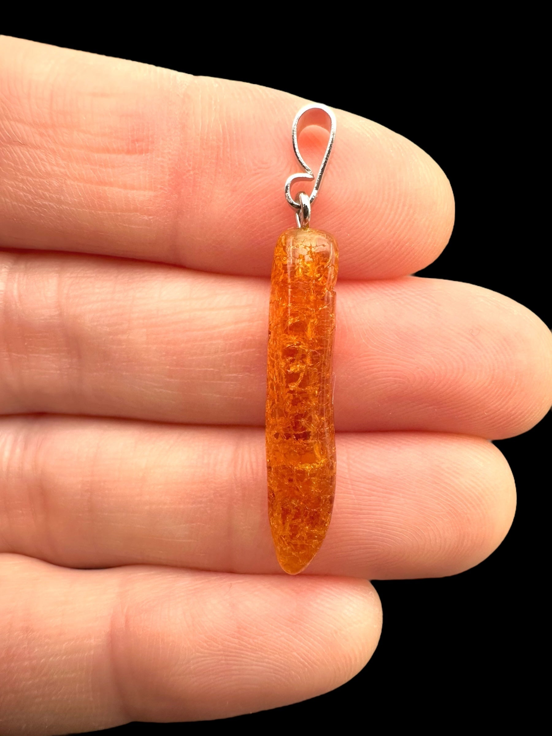 Amber pendant - P/JN008