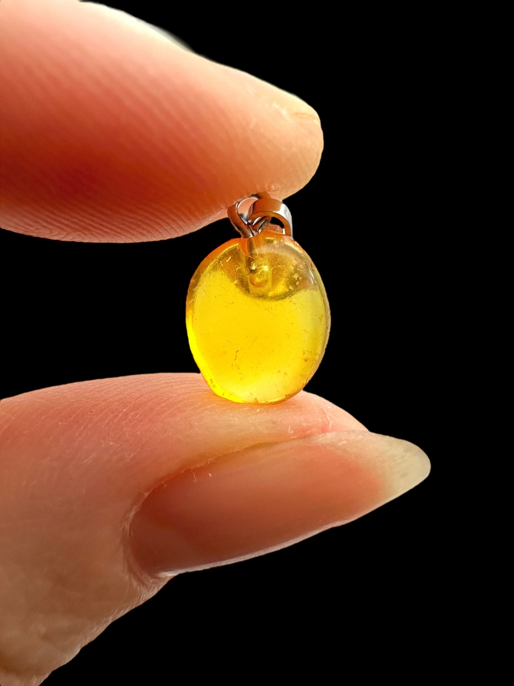 Amber pendant - P/JN017