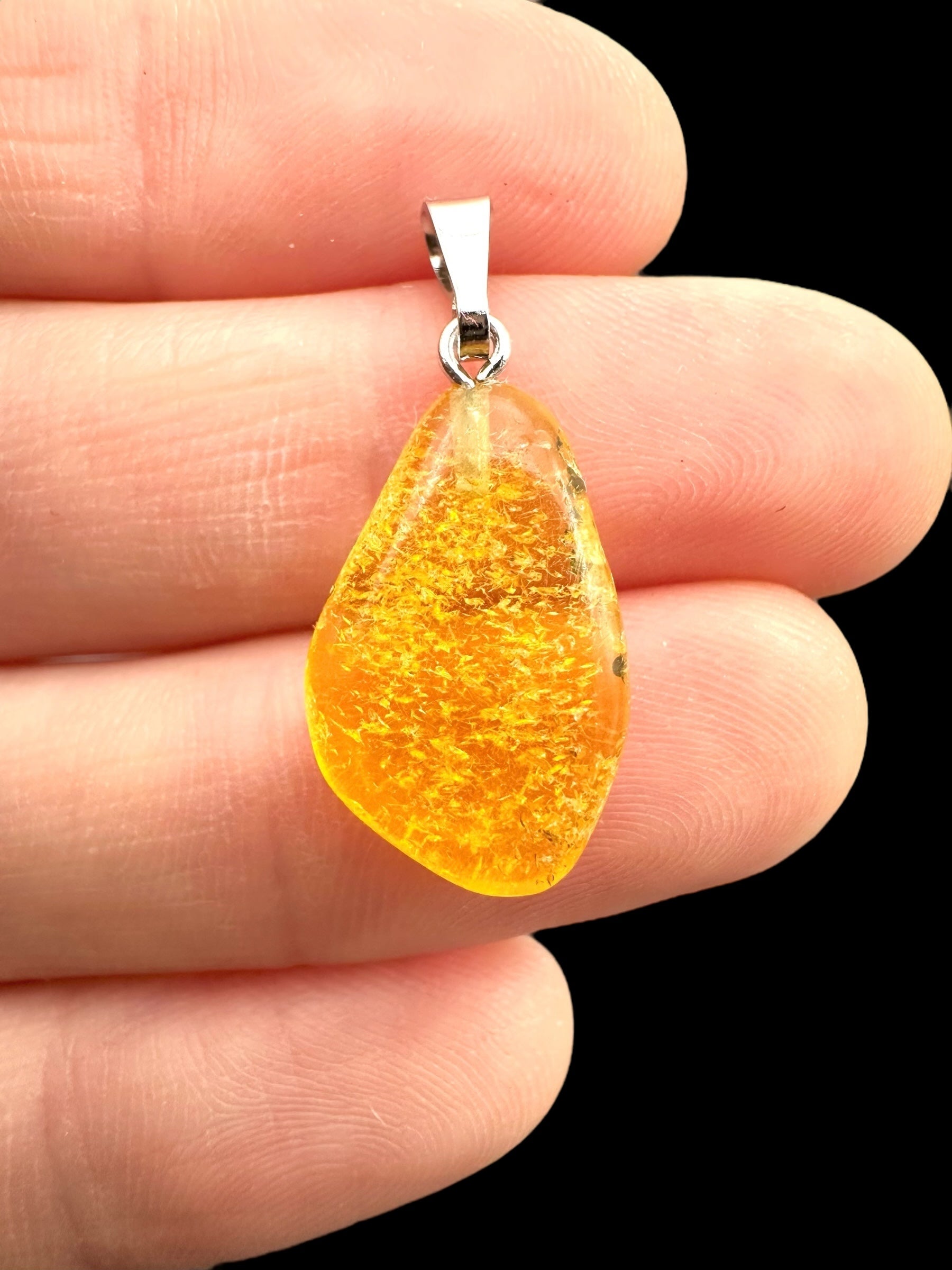Amber pendant