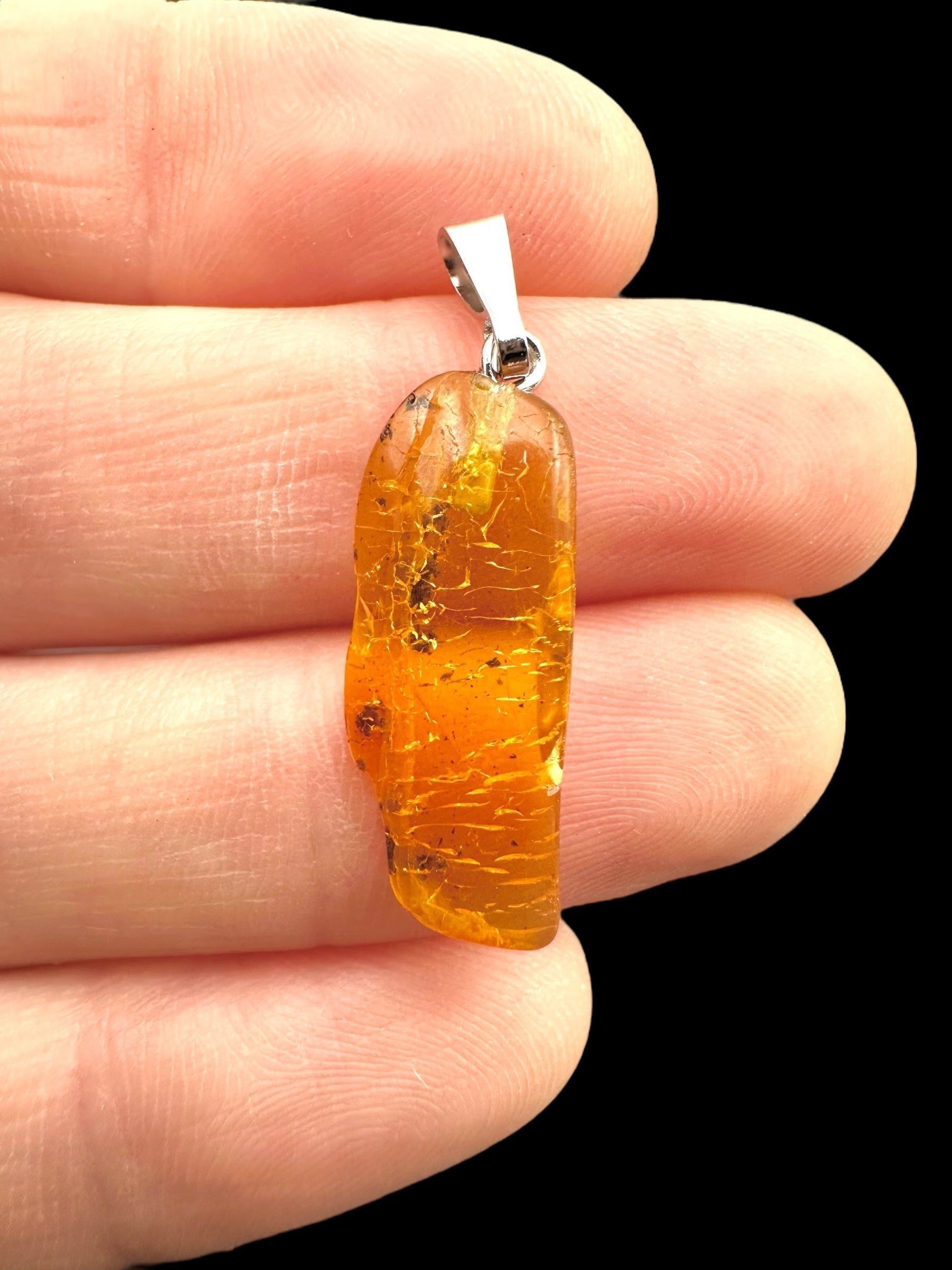 Amber pendant
