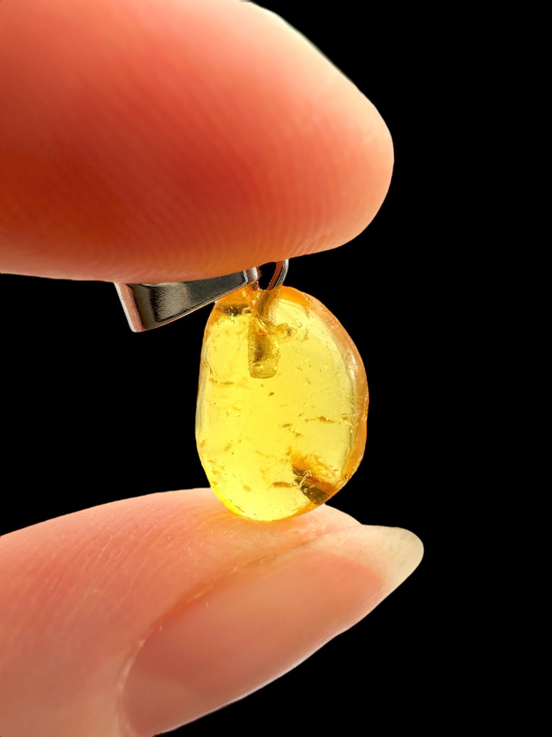 Amber pendant - P/JN032