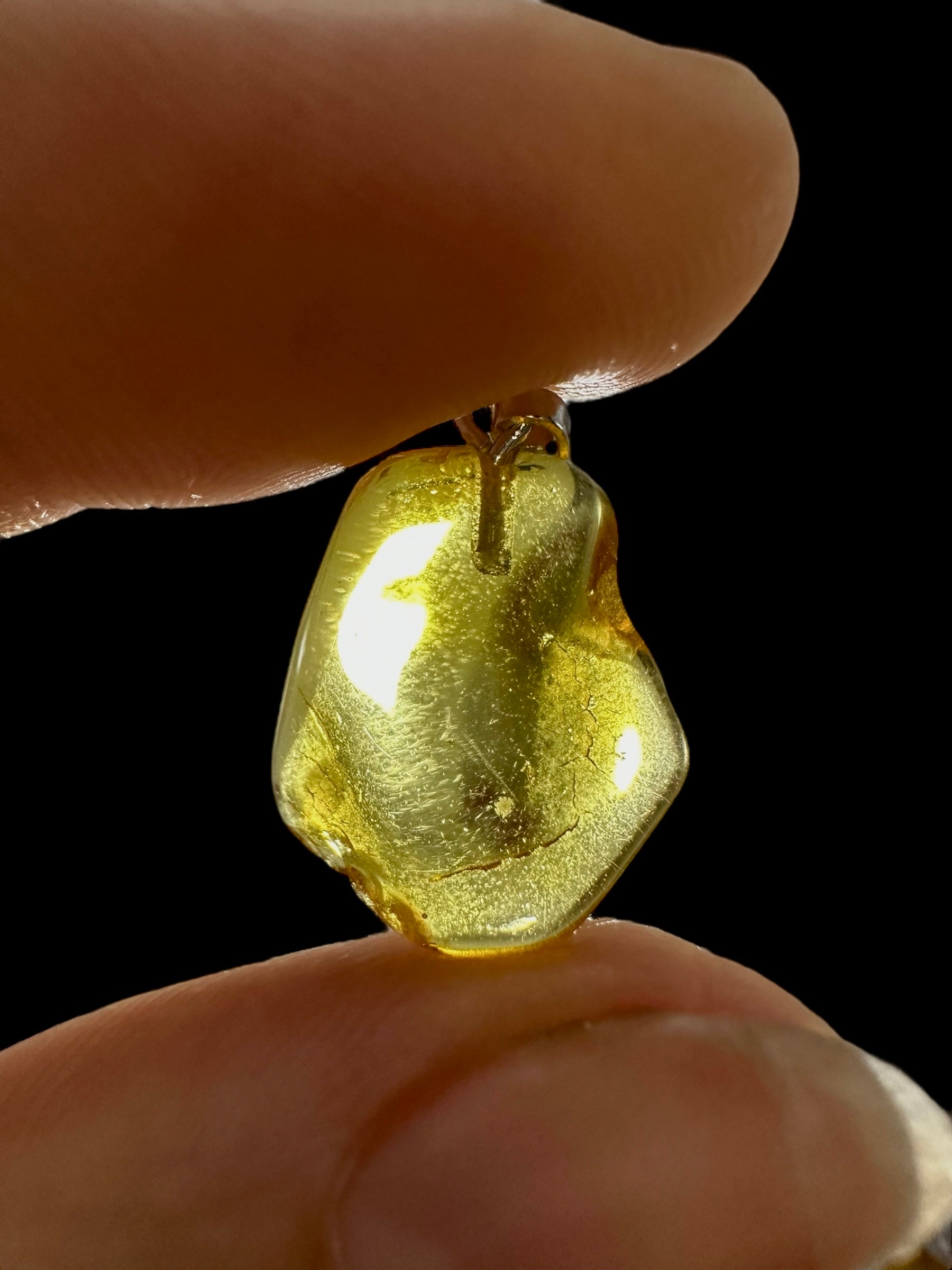 Amber pendant - P/JN034