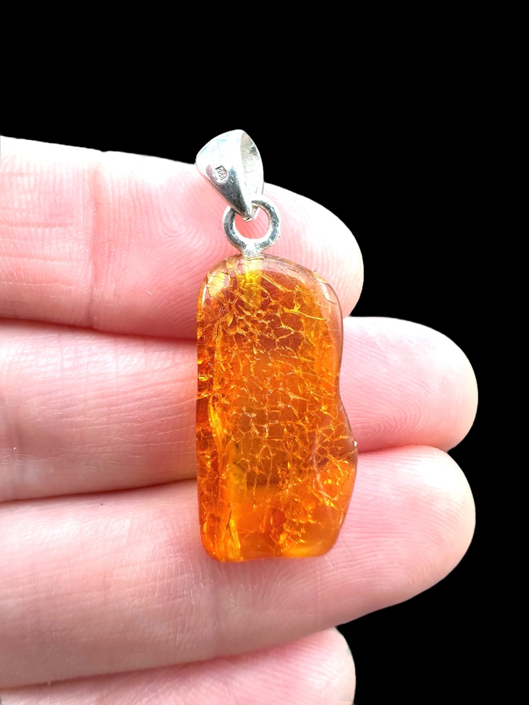 Silver amber pendant - SP/JN064