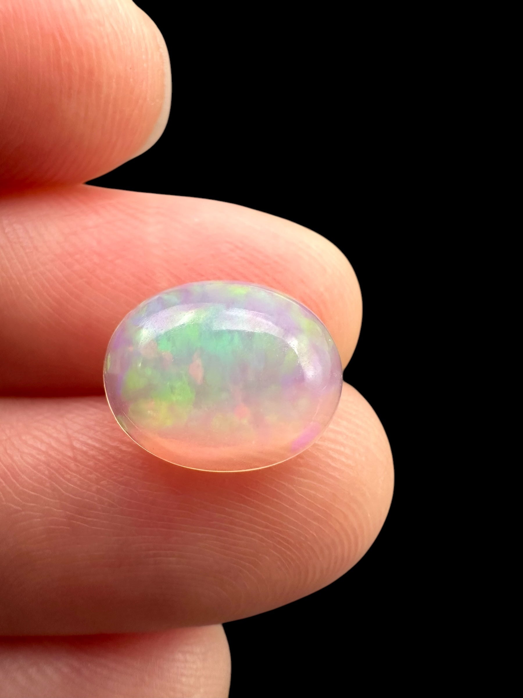 Precious opal cabochon 1,4ct – Welo, Ethiopia - OPK057