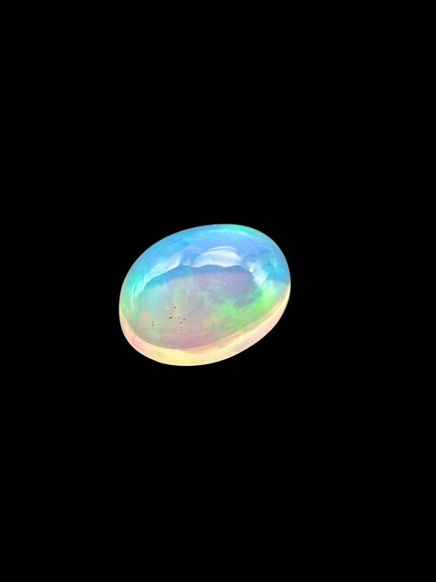 Precious opal cabochon 0,8ct – Welo, Ethiopia - OPK062