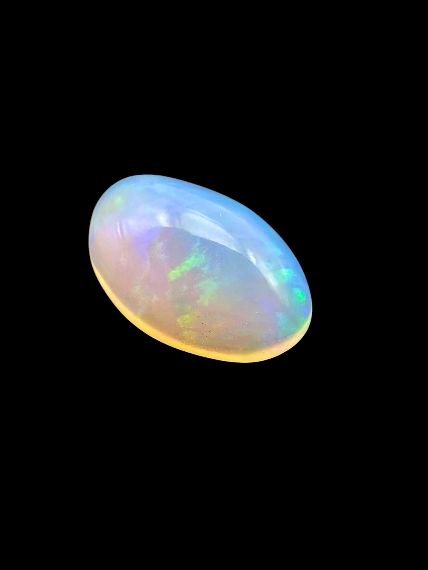 Precious opal cabochon 3,7ct – Welo, Ethiopia - OPK063