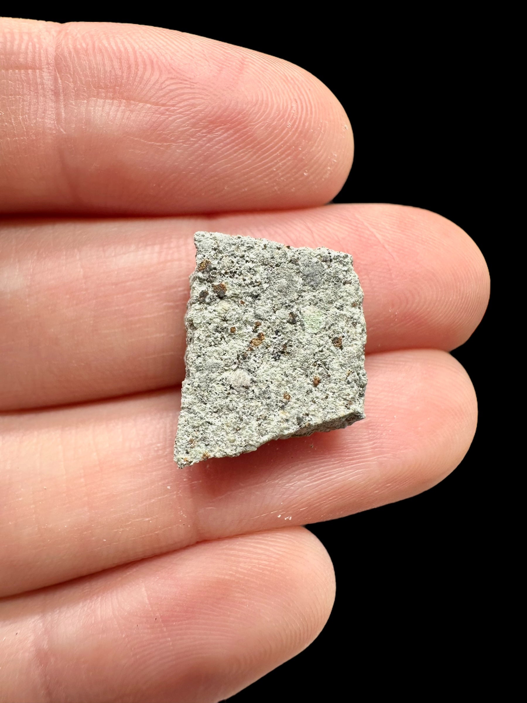 Meteorite Gatuto 2,39g – Kenya - MEGA03