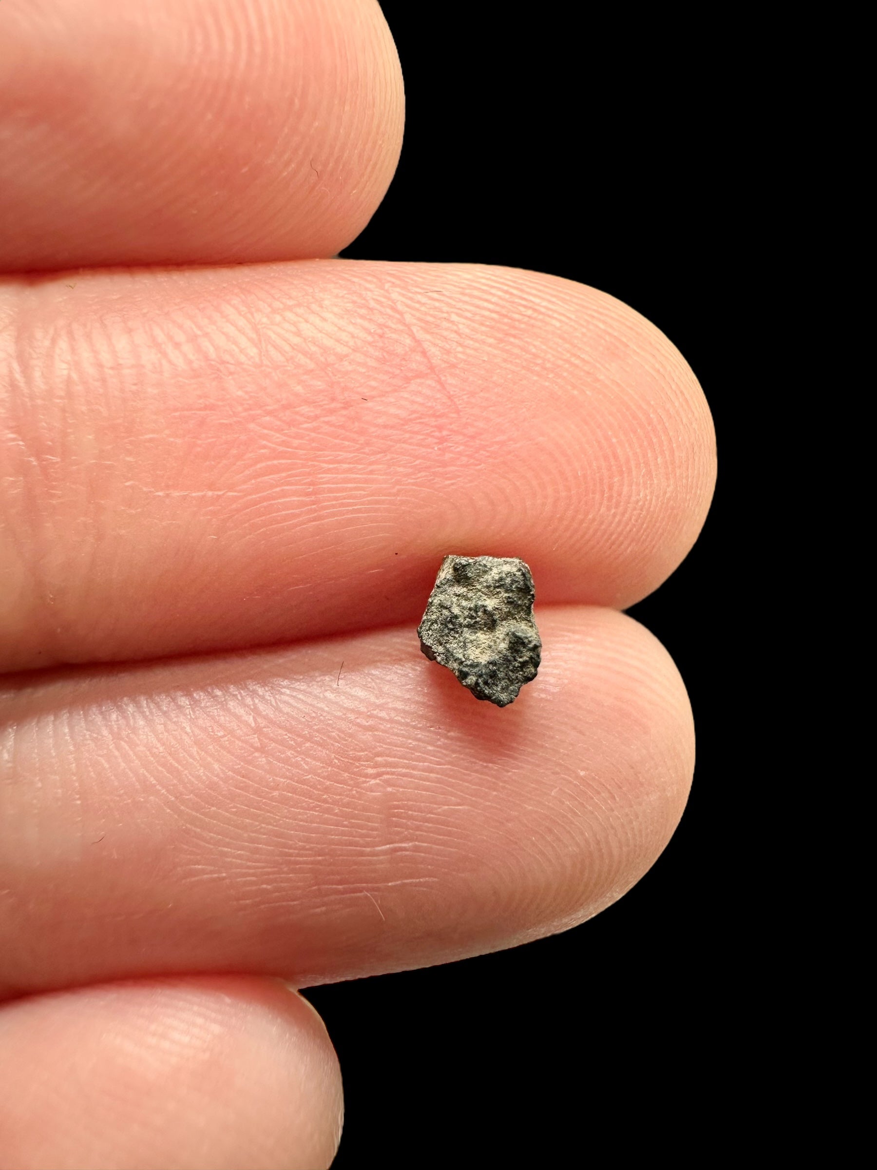 Meteorite Hassi Khebi 001 – 0,09g – Algeria - MEHK03