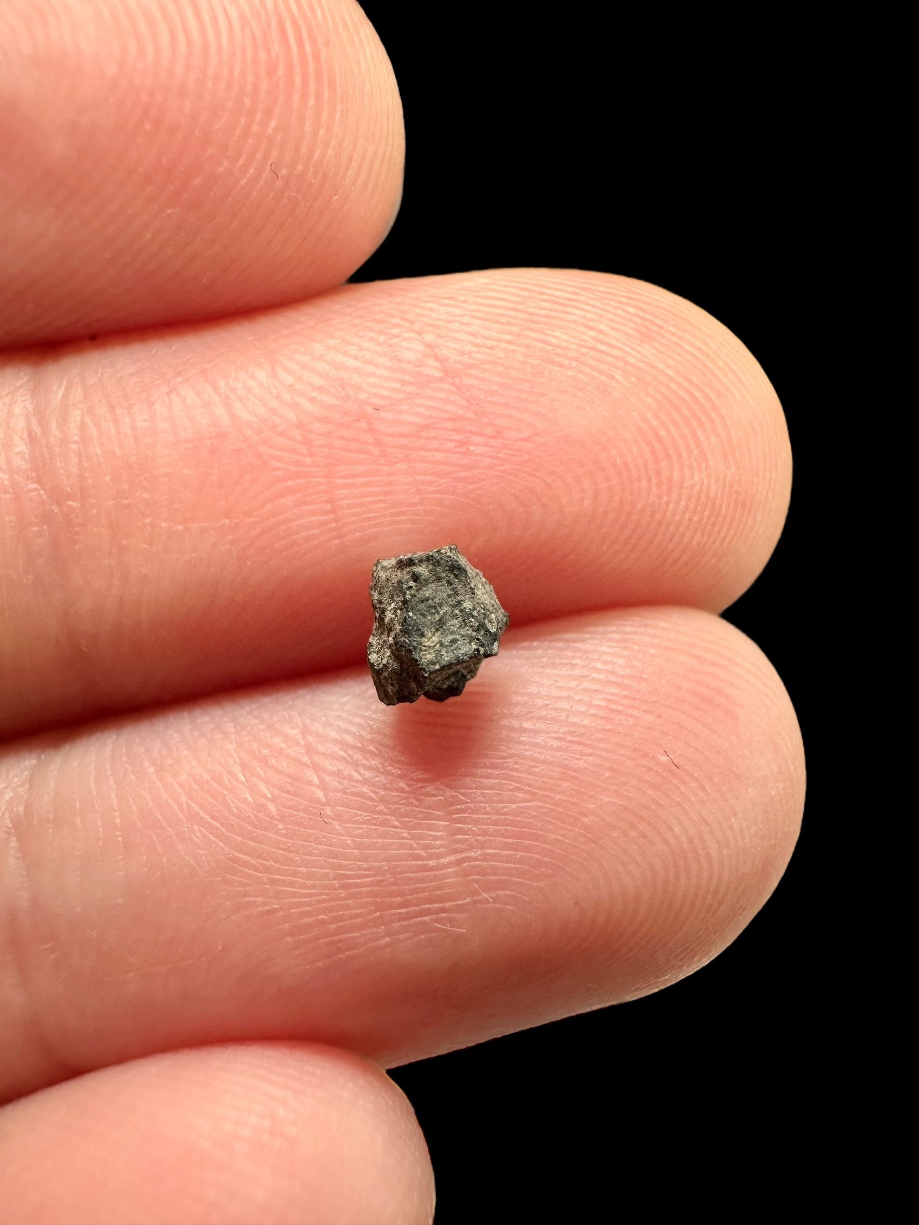 Meteorite Hassi Khebi 001 – 0,09g – Algeria - MEHK03