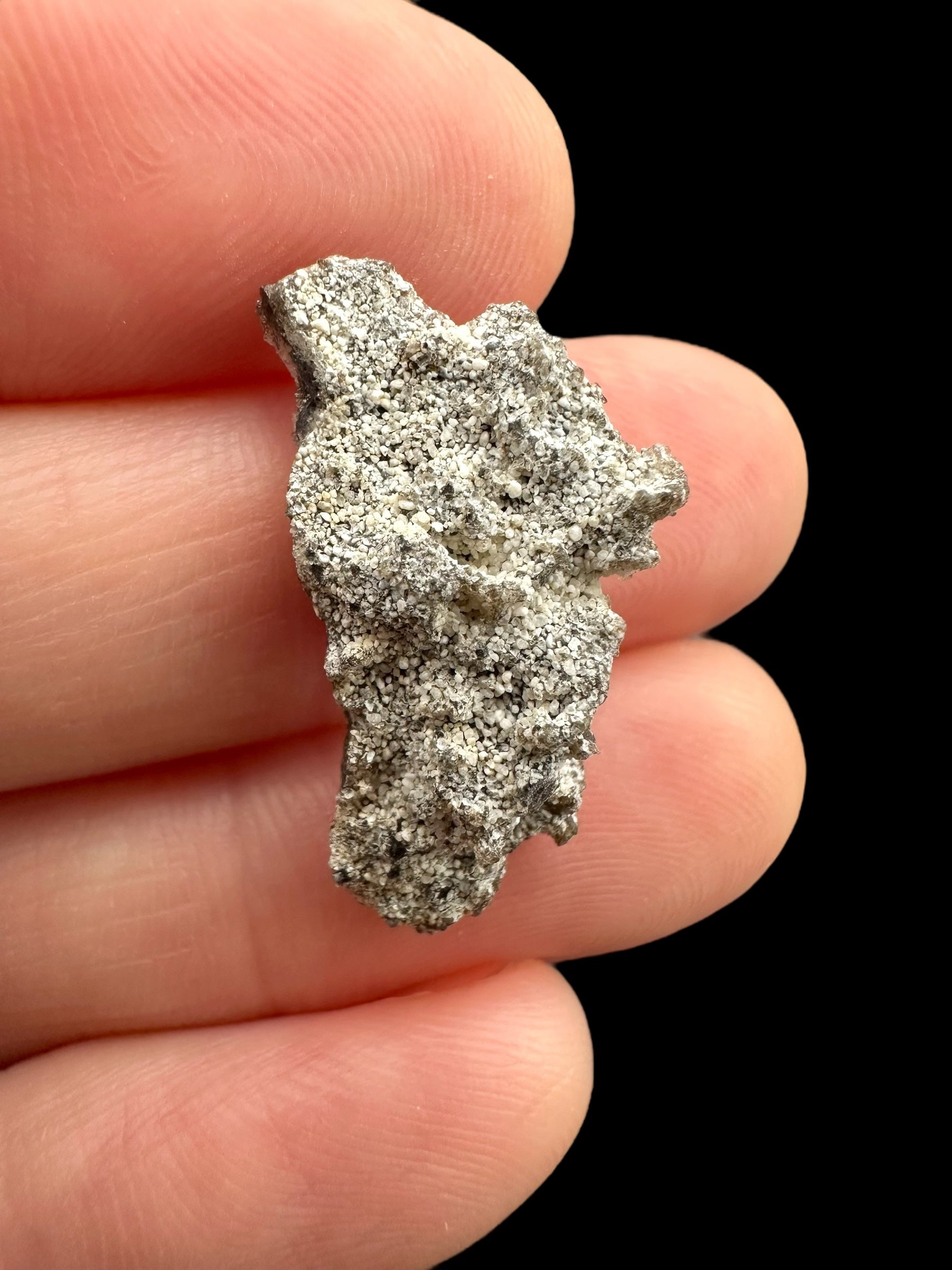 Fulgurite 0,7g – Libyan desert, Egypt