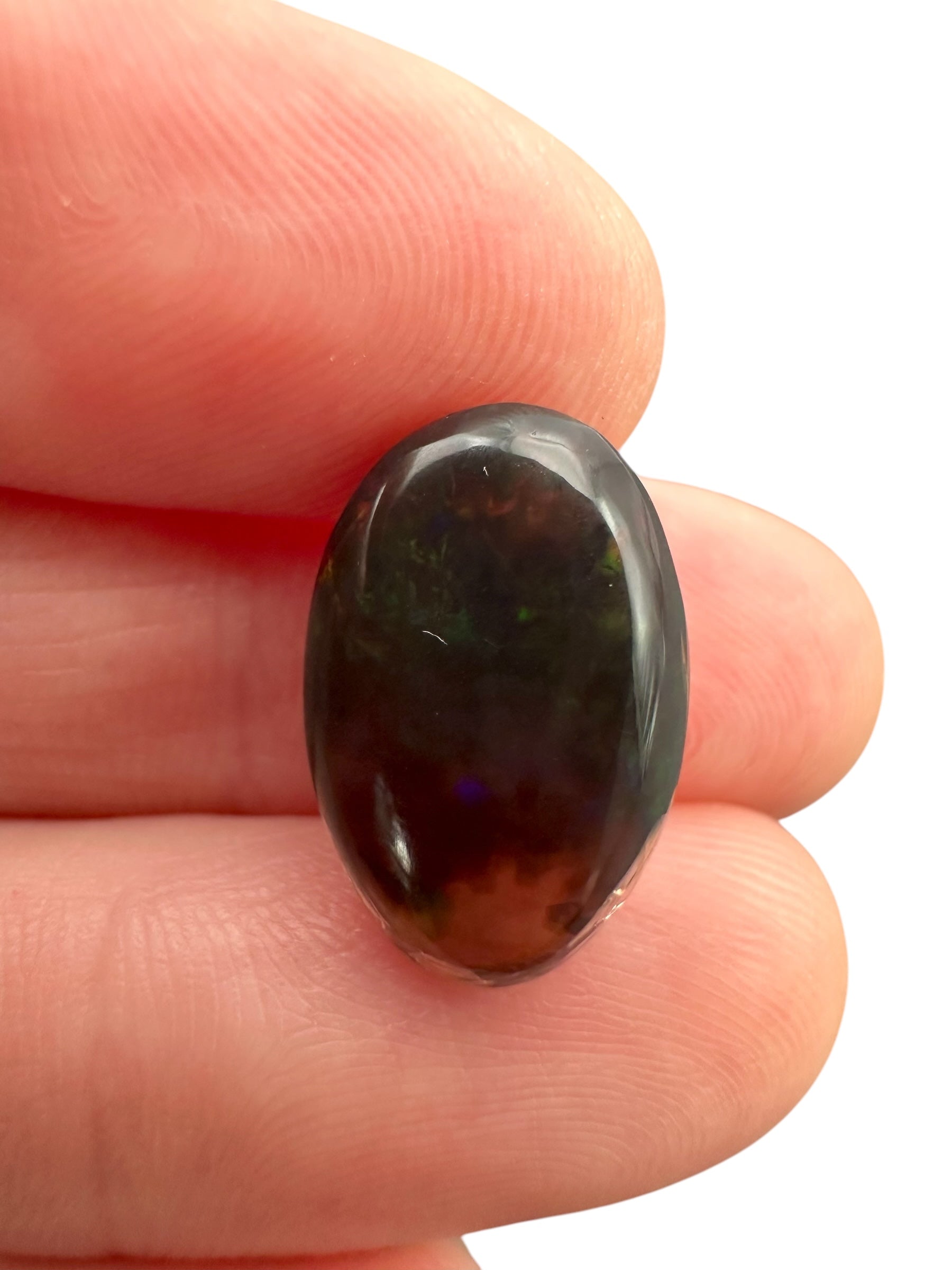 Indonesian opal 6,5ct – Cabochon – Indonesia - IO033