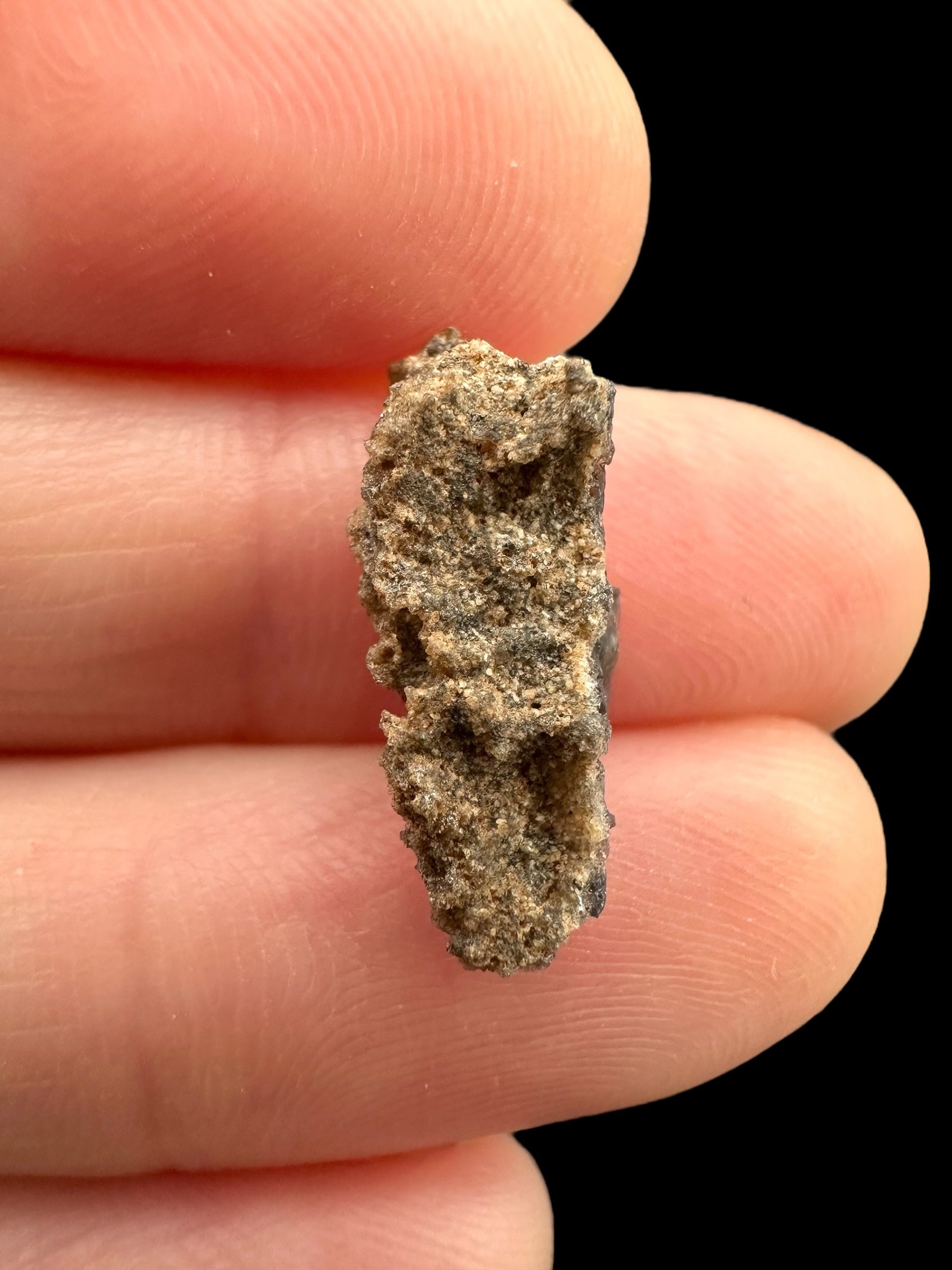 Fulgurite 0,2g – Libyan desert, Egypt - FU058