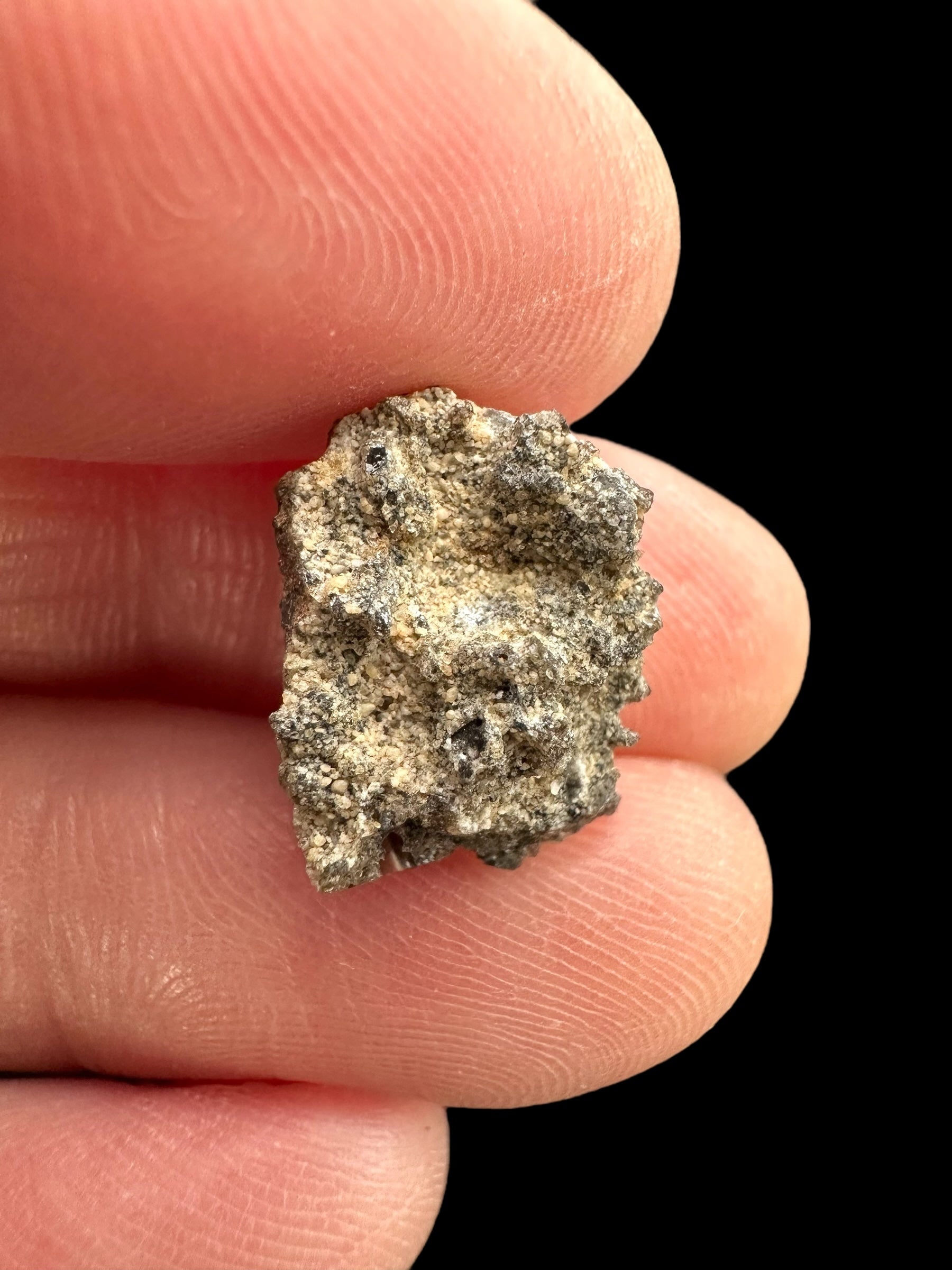 Fulgurite 0,4g – Libyan desert, Egypt