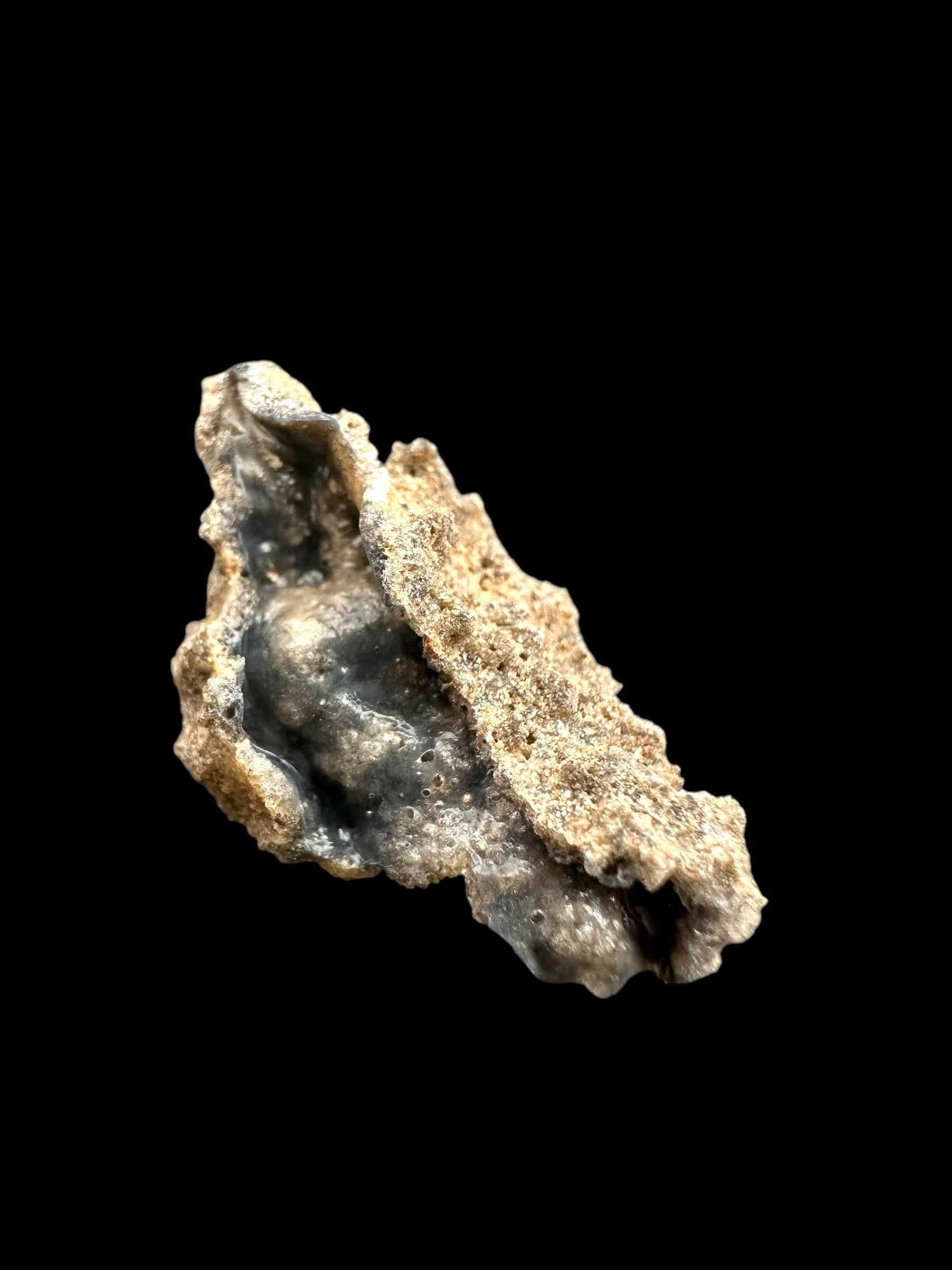 Fulgurite 0,7g – Libyan desert, Egypt - FU064