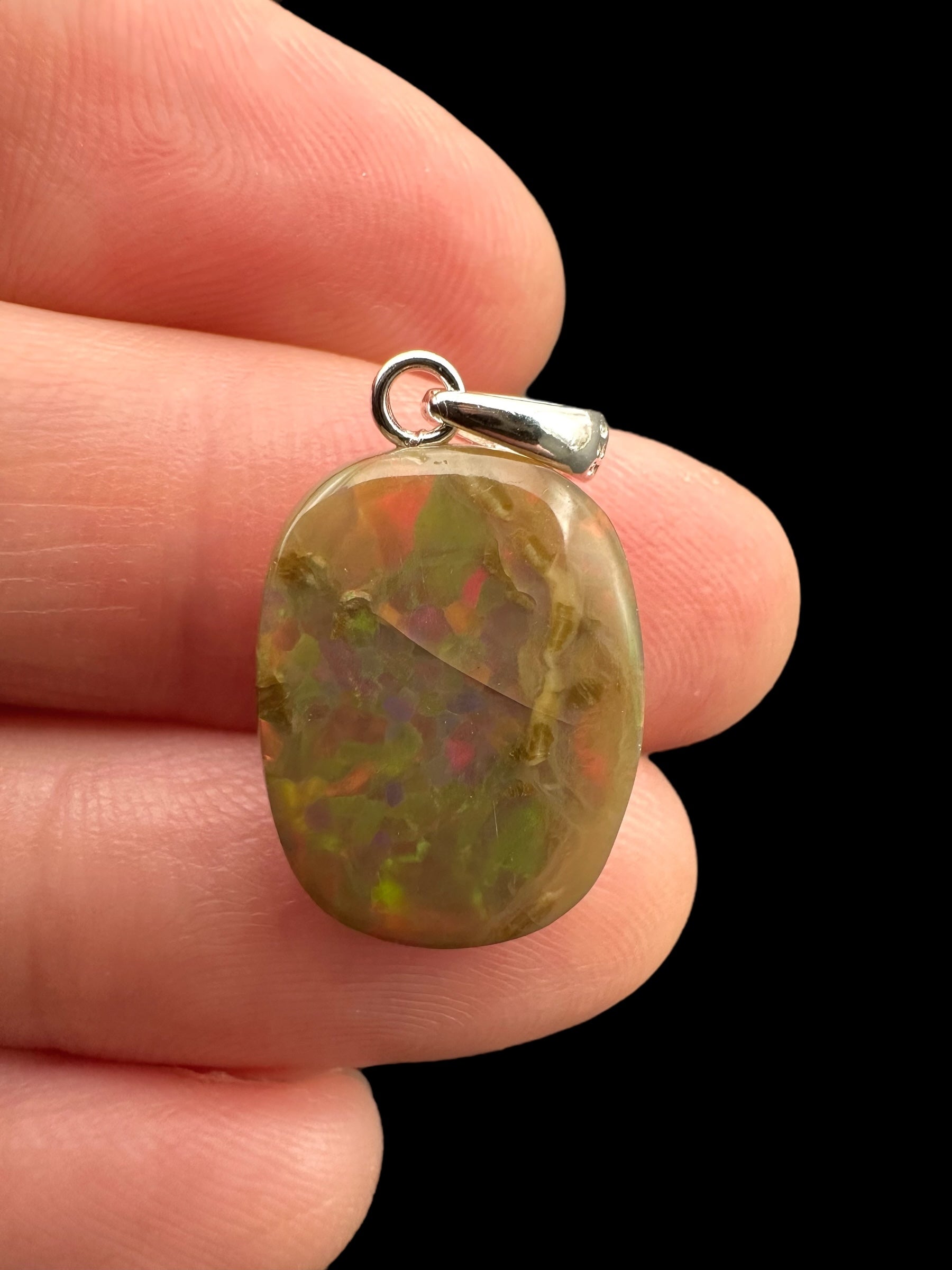 Silver faceted precious opal pendant - SP/OP027