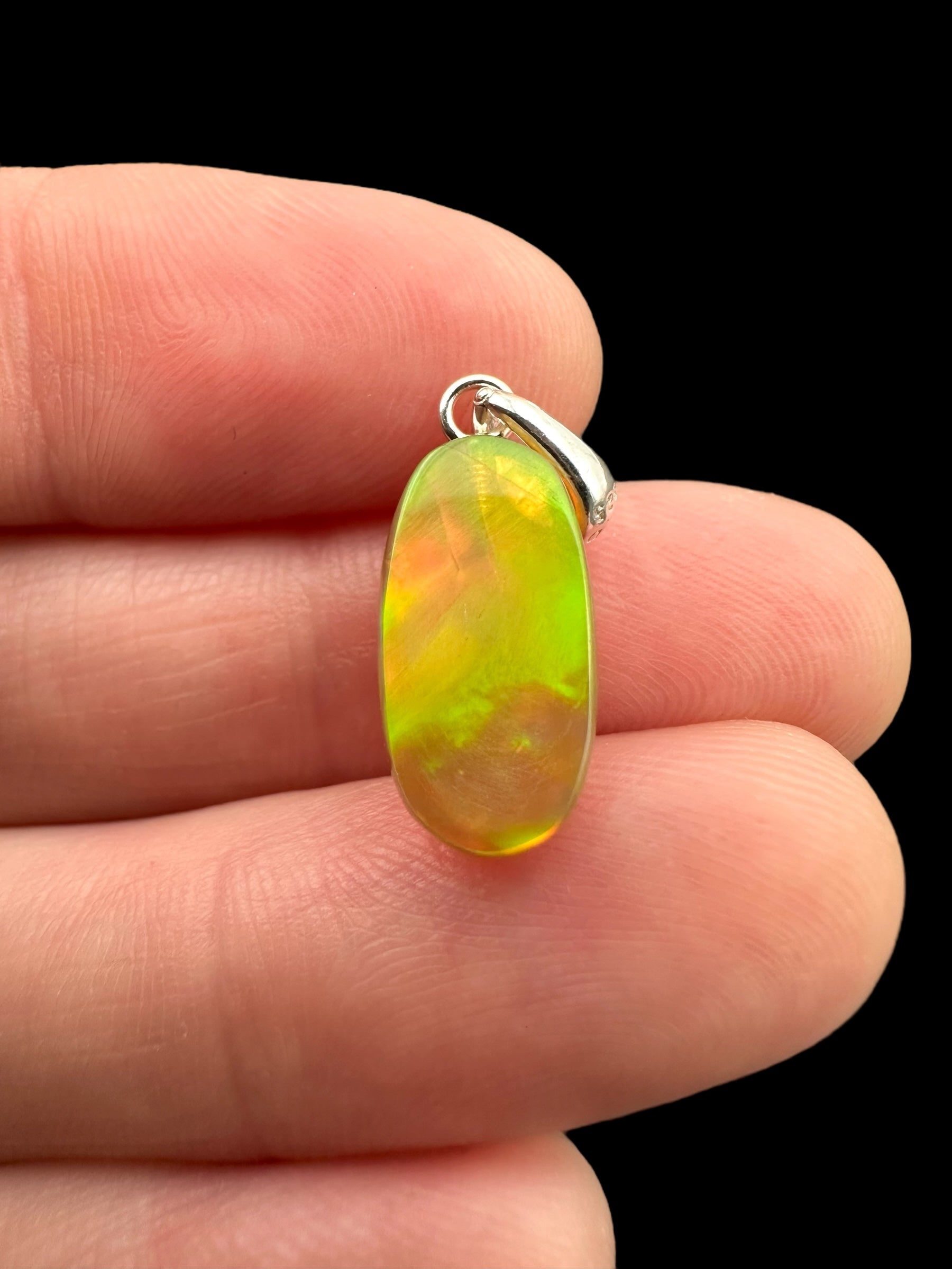 Silver faceted precious opal pendant - SP/OP028
