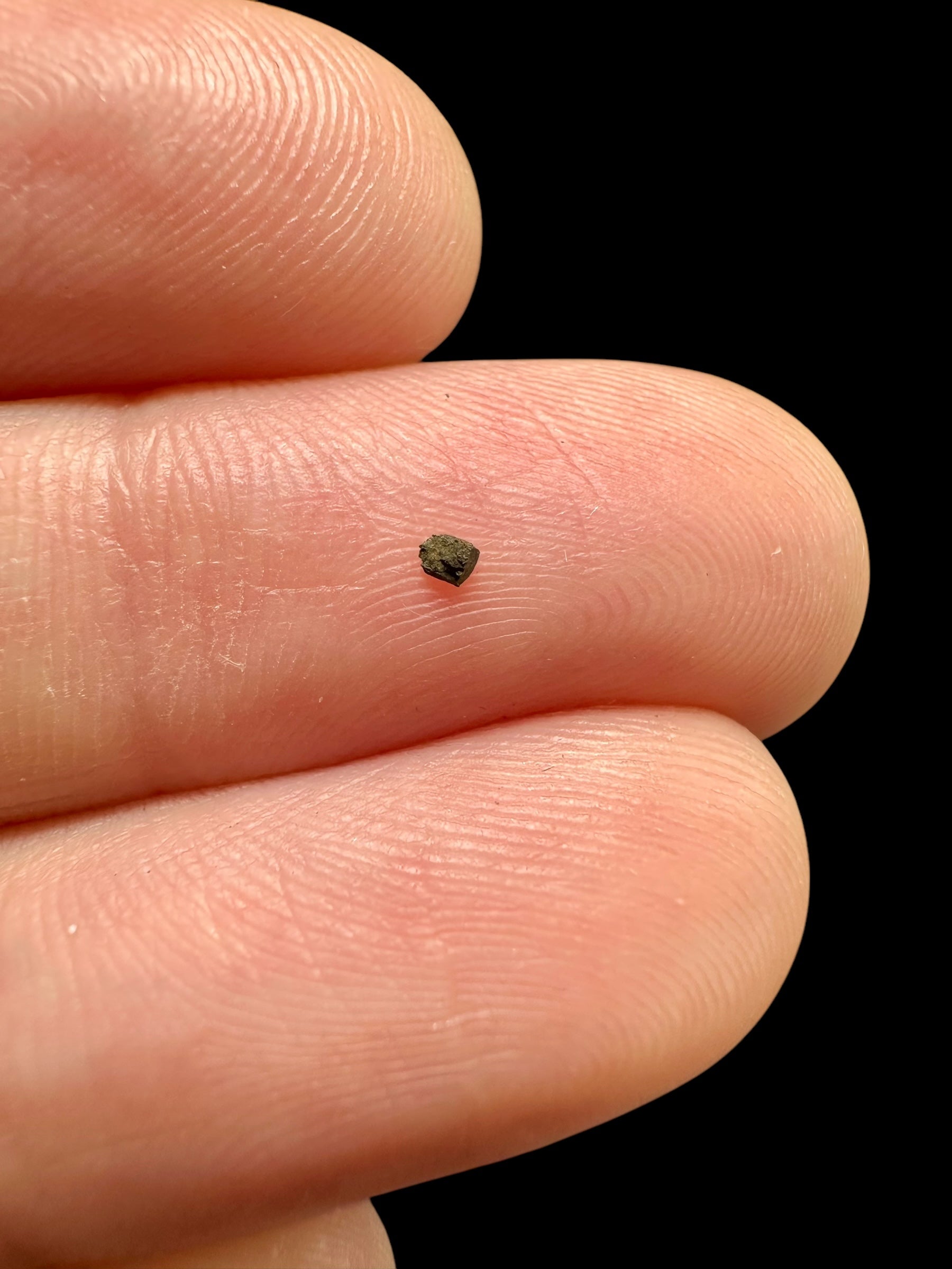 Meteorite Georgetown (iron) 0,009g – Australia - MEGT03