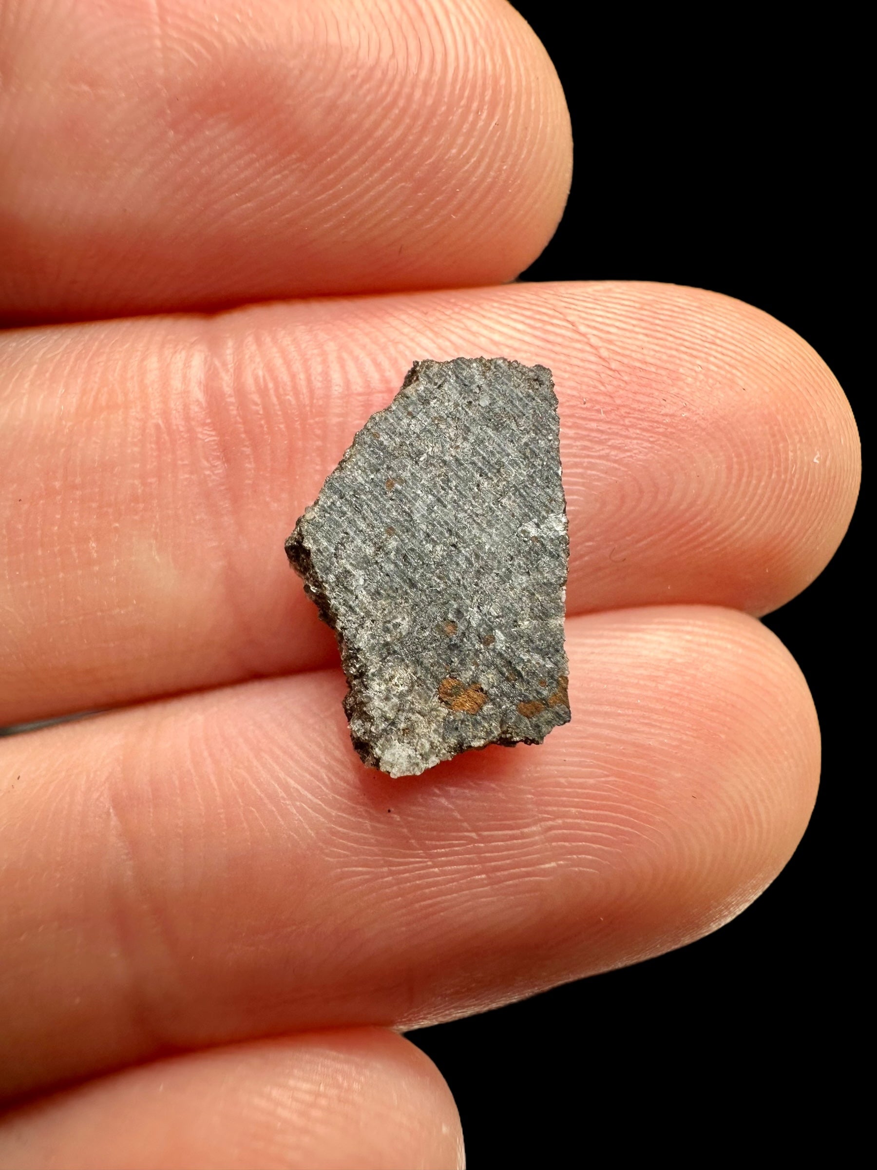 Meteorite Ksar Ghilane 022 – 0,46g – Tunisia - MEKG13