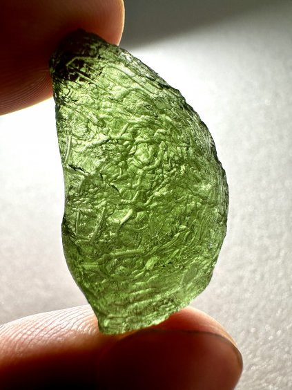 Moldavite Grezza – Jakule – 8,5g - V048