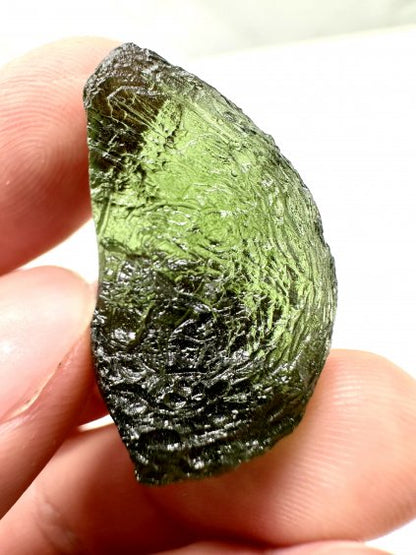 Moldavite Grezza – Jakule – 8,5g - V048