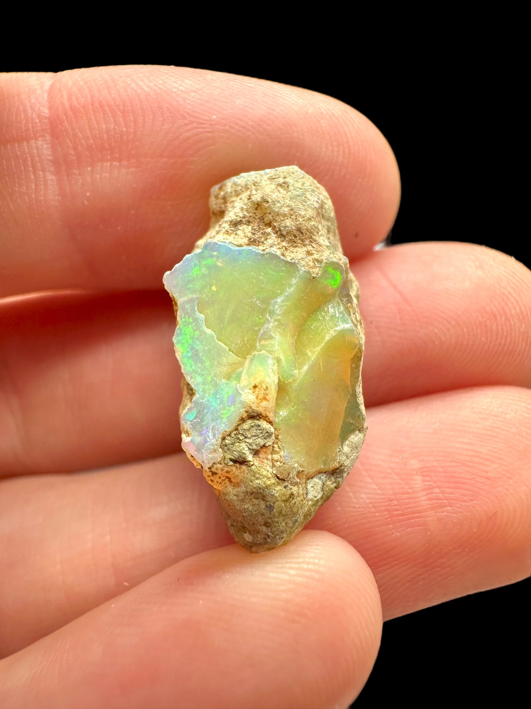 Precious opal 12ct – Welo, Ethiopia - OP012
