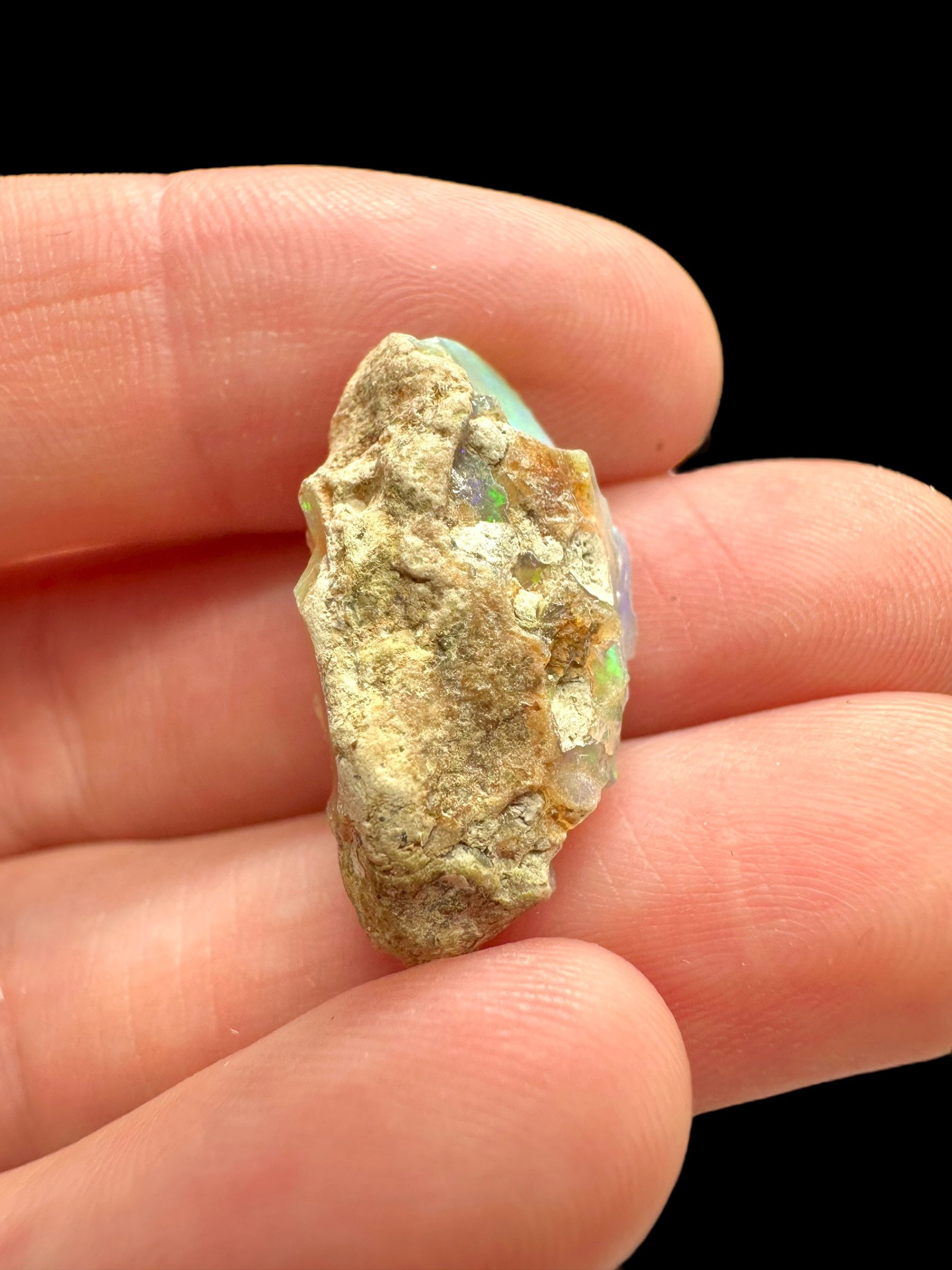 Precious opal 12ct – Welo, Ethiopia - OP012