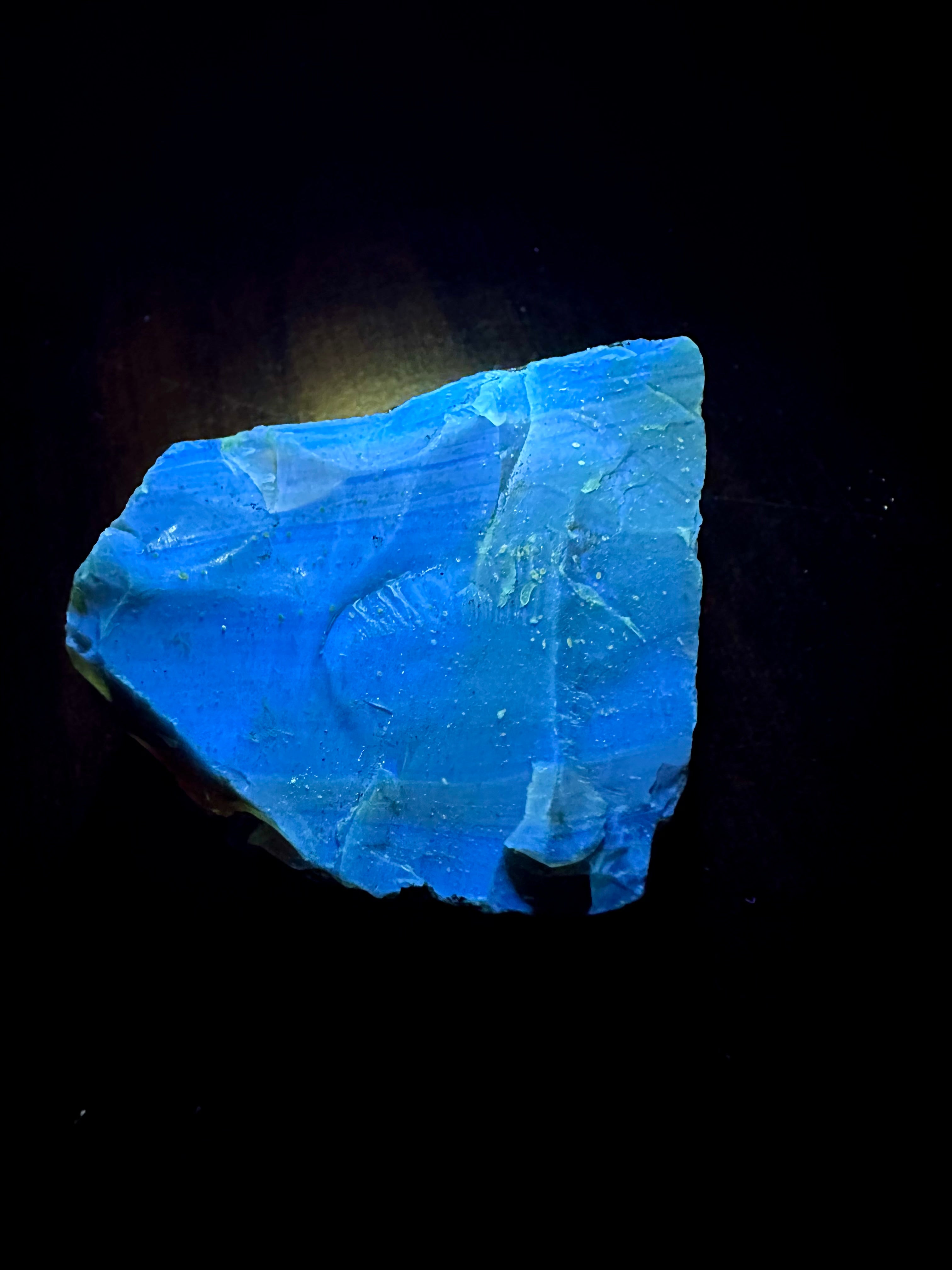 Raw amber – Sumatra, Indonesia - JNI10