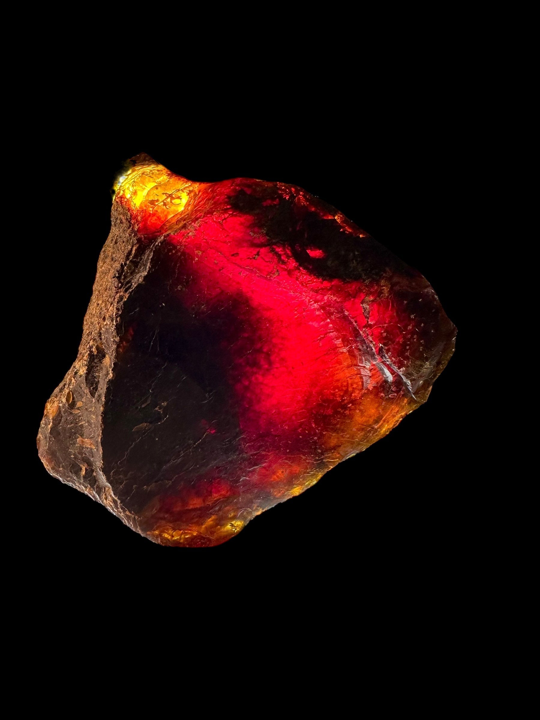 Raw amber – Sumatra, Indonesia - JNI11