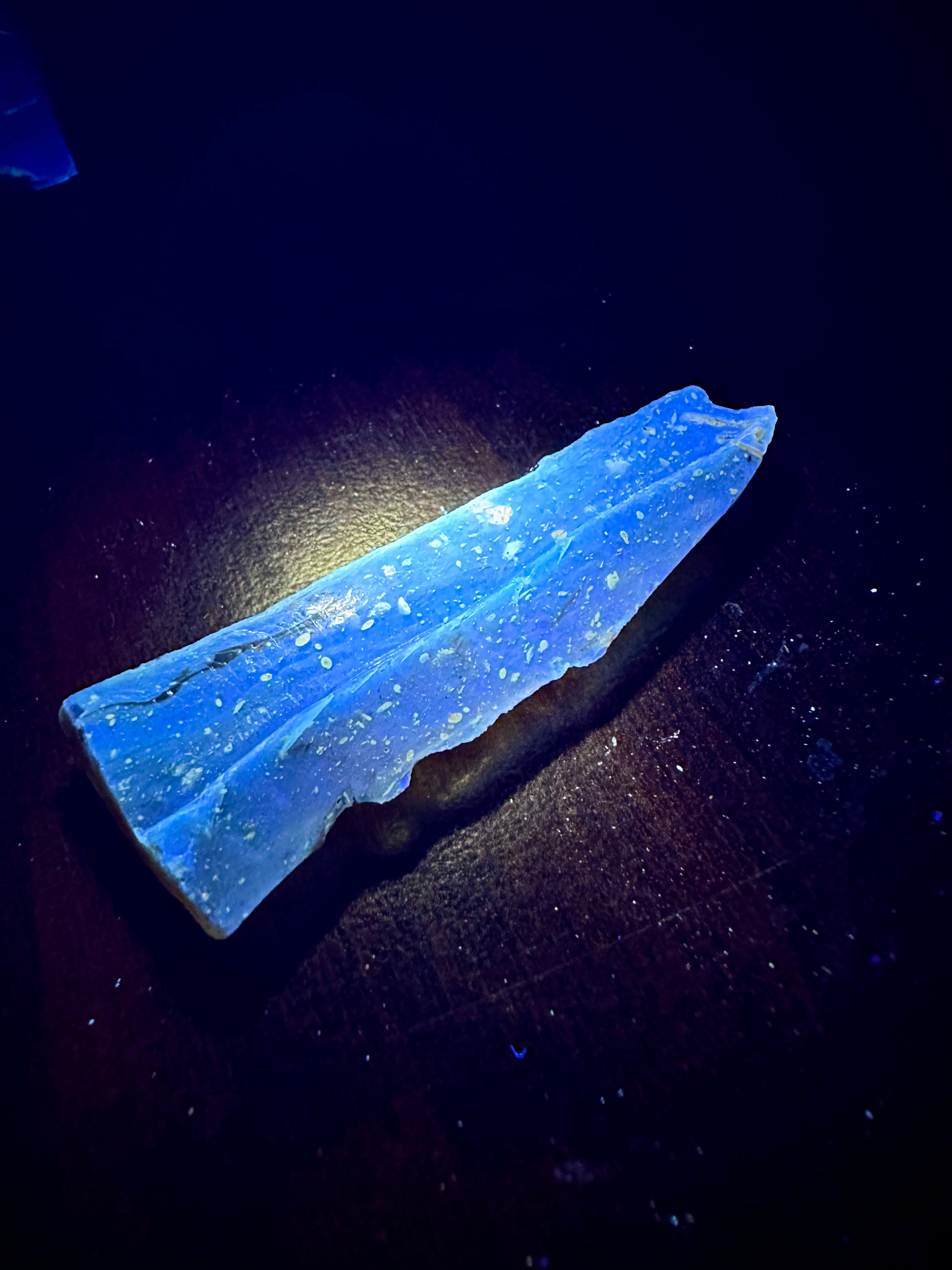 Raw amber – Sumatra, Indonesia - JNI14