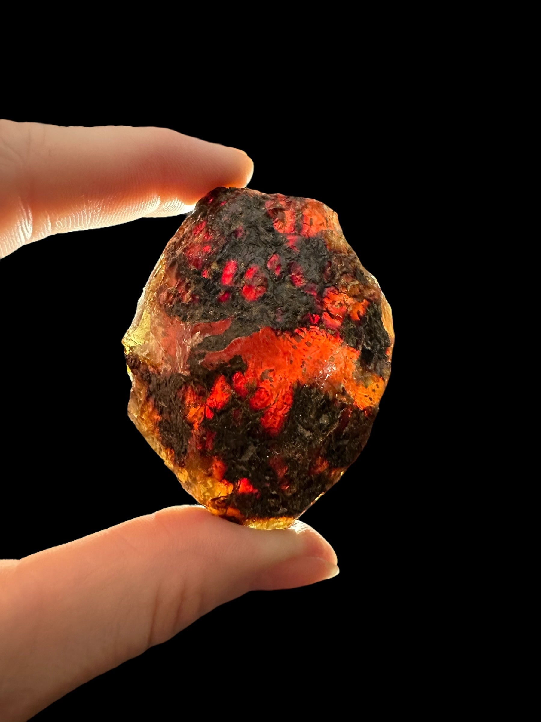 Raw amber – Sumatra, Indonesia - JNI20