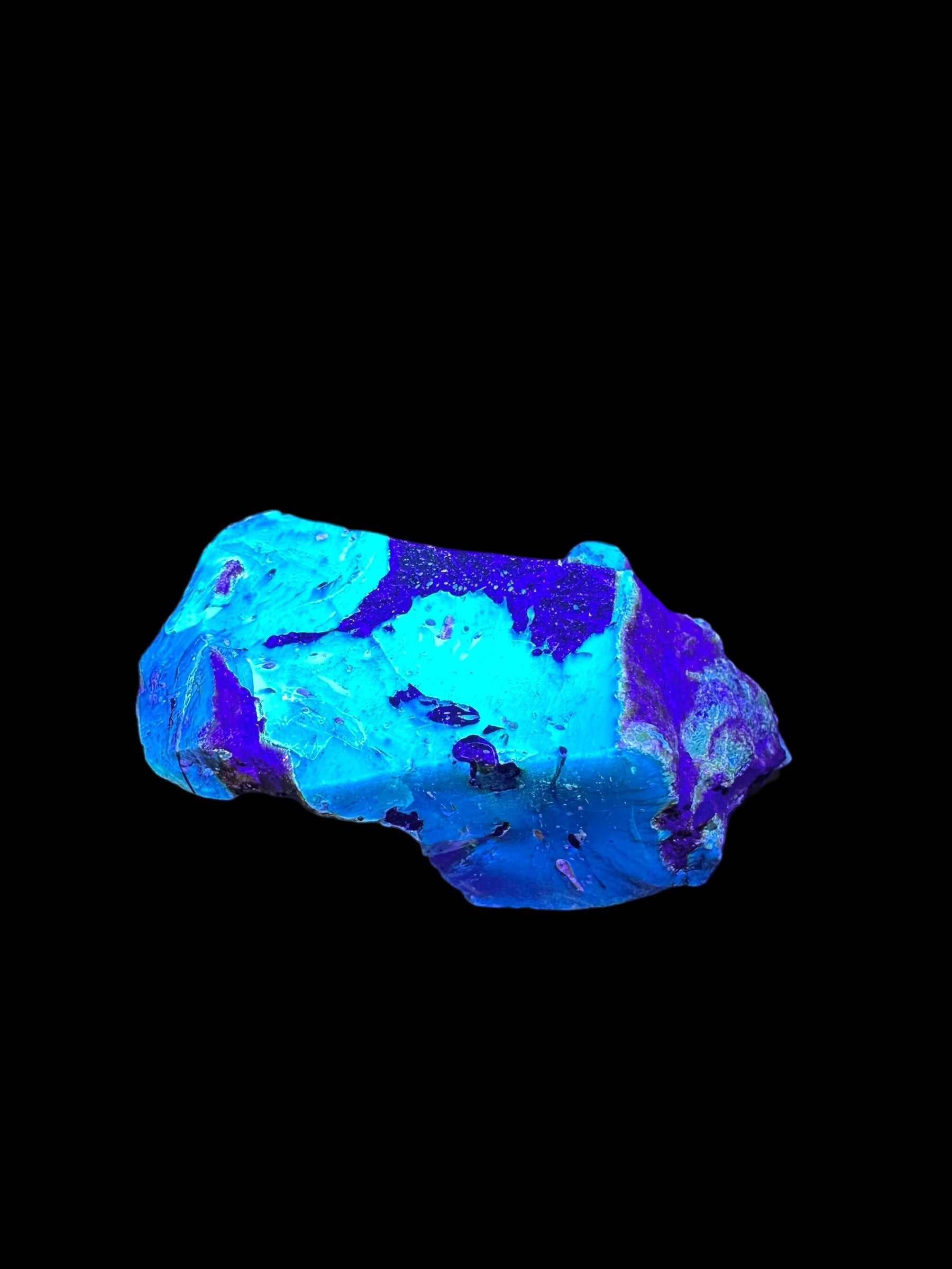 Raw amber – Sumatra, Indonesia - JNI22