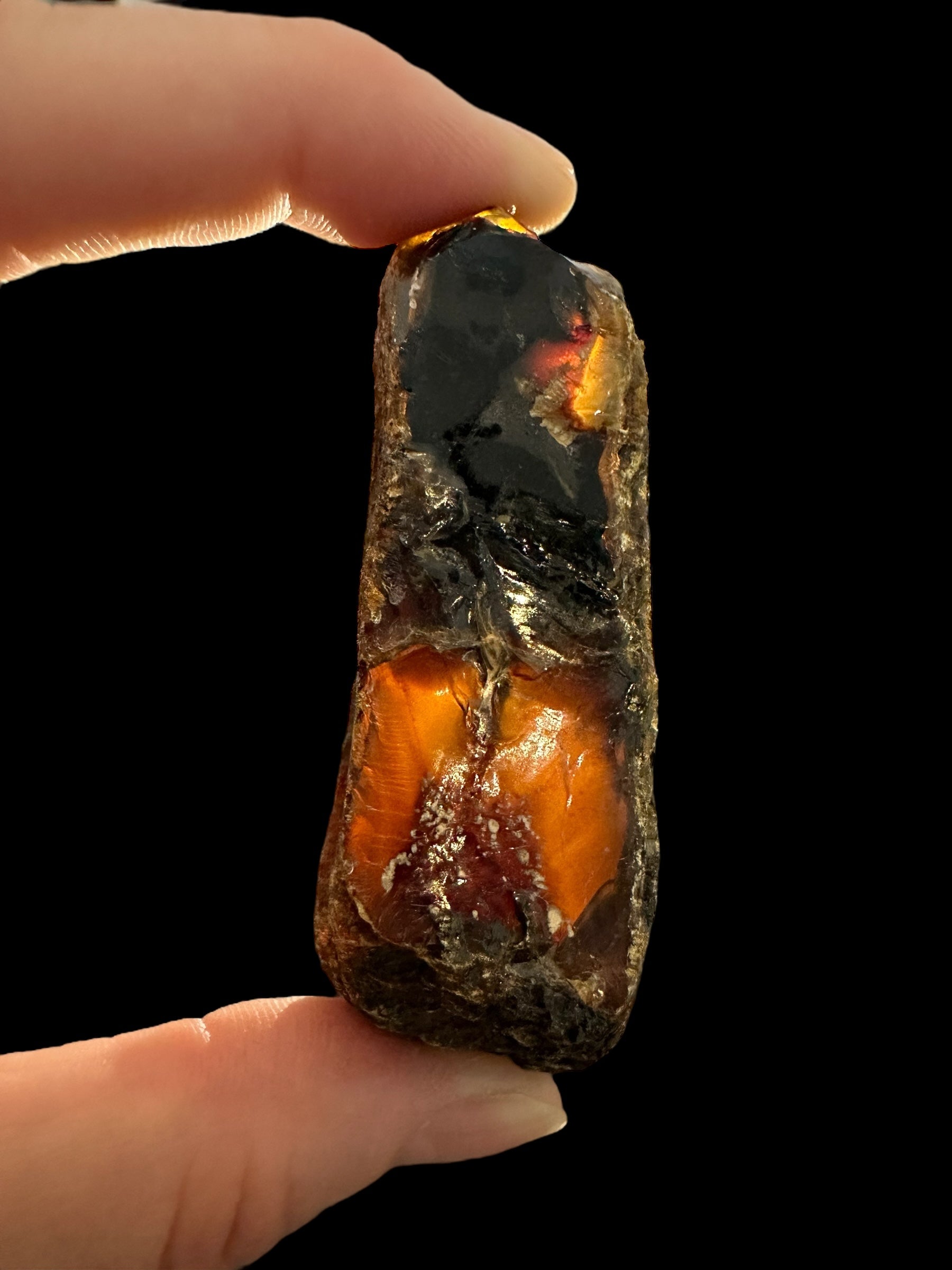 Raw amber – Sumatra, Indonesia - JNI25