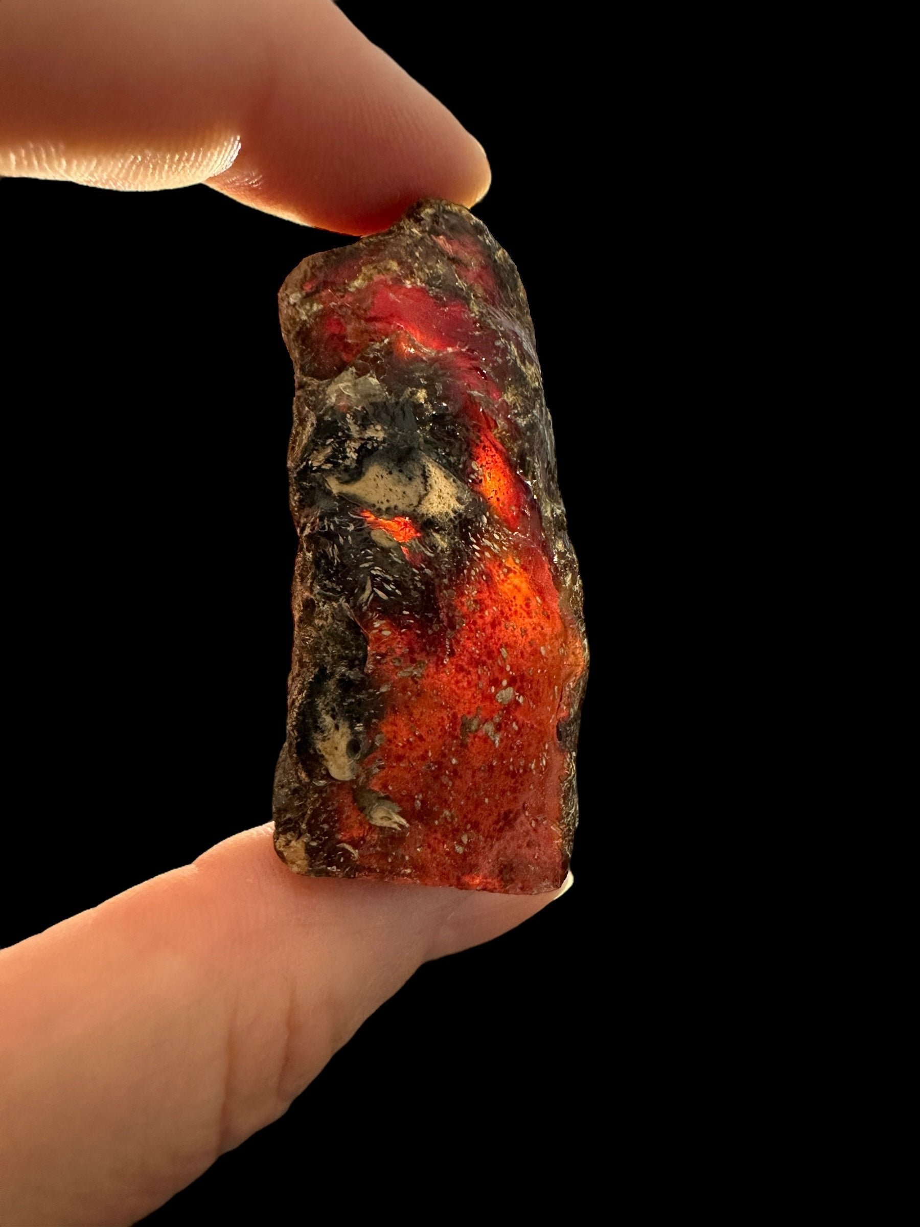 Raw amber – Sumatra, Indonesia - JNI26