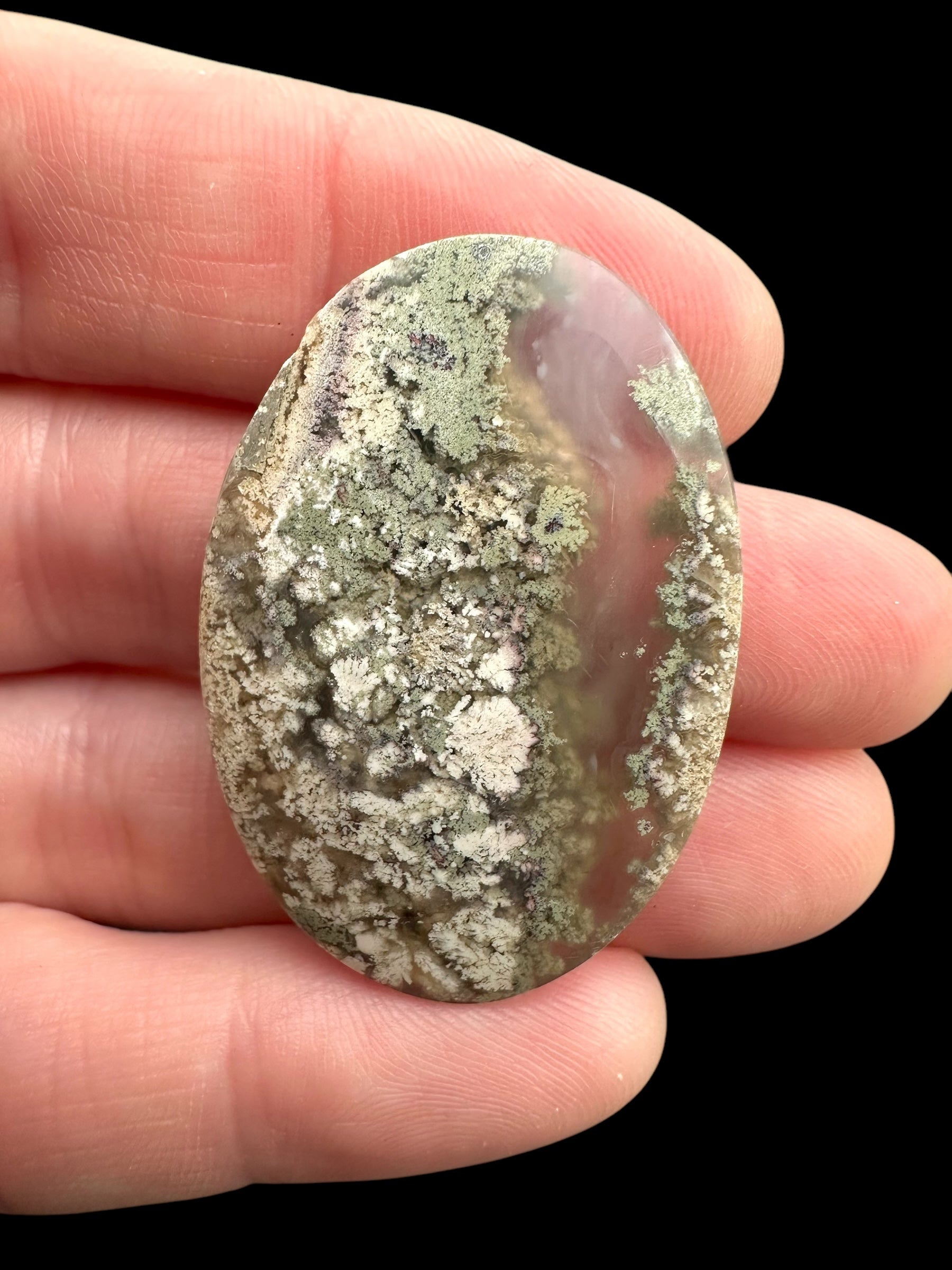 Moos agate cabochon – West Java, Indonesia