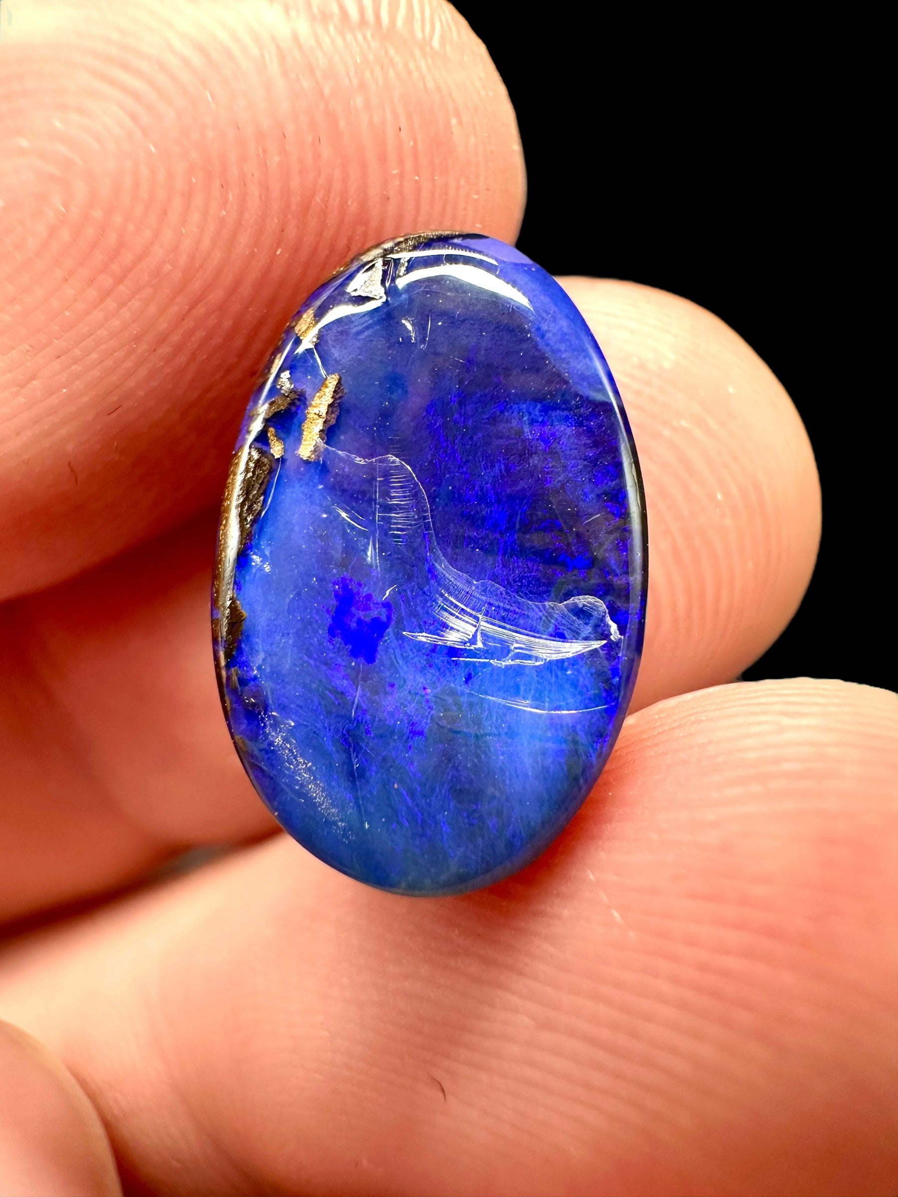 Boulder opal 7,4ct – Cabochon – Winton, Queensland, Australia - BO015