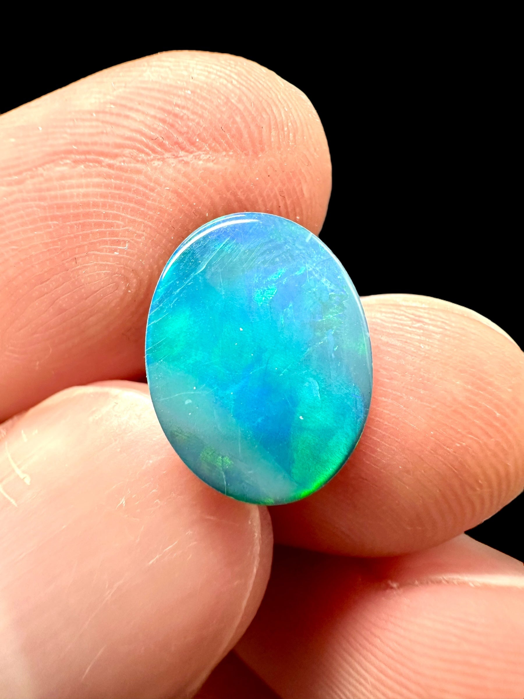 Australian opal 2,7ct – Cabochon – Lightning Ridge, Australia - AO012