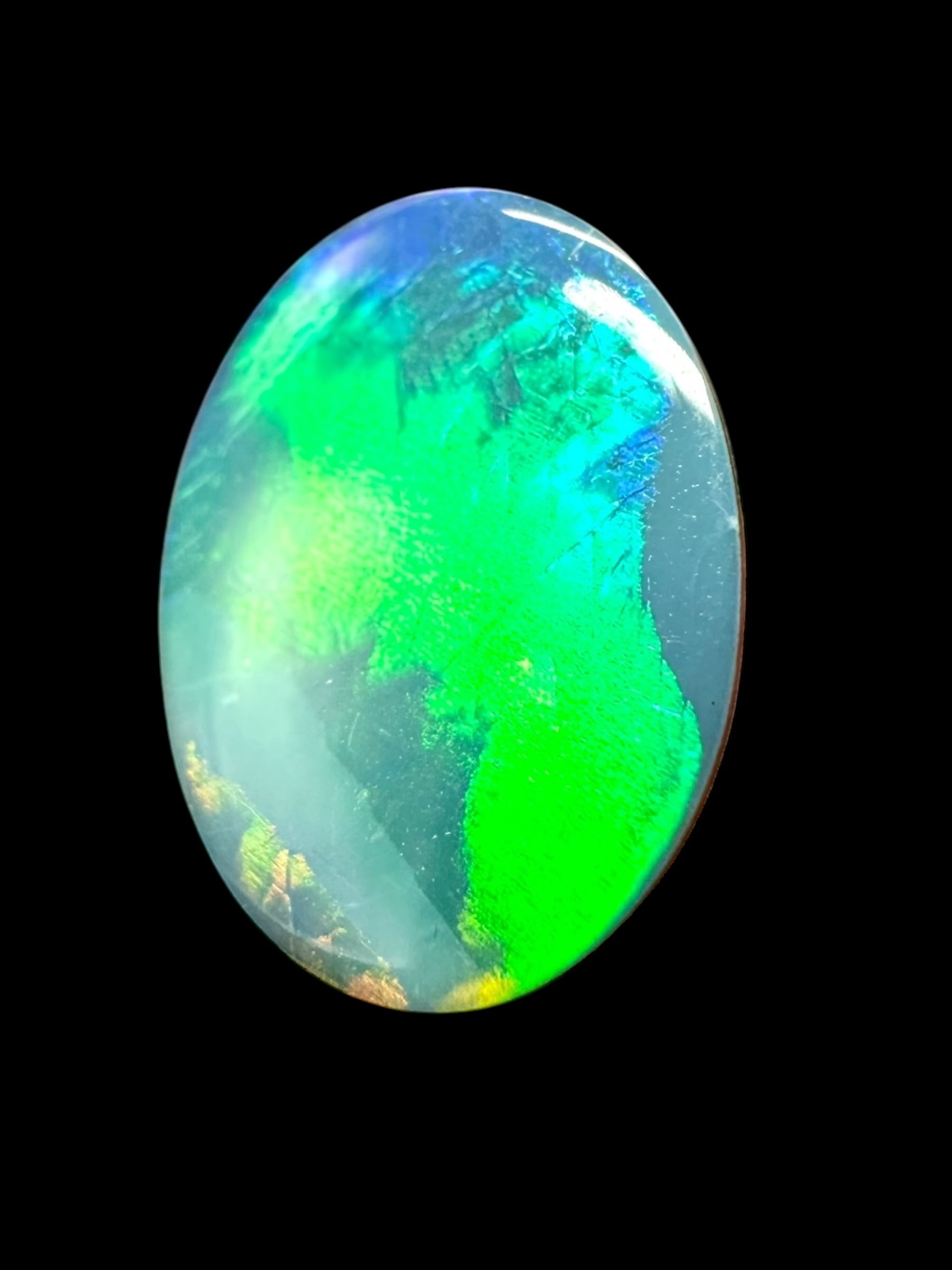 Australian opal 2,7ct – Cabochon – Lightning Ridge, Australia