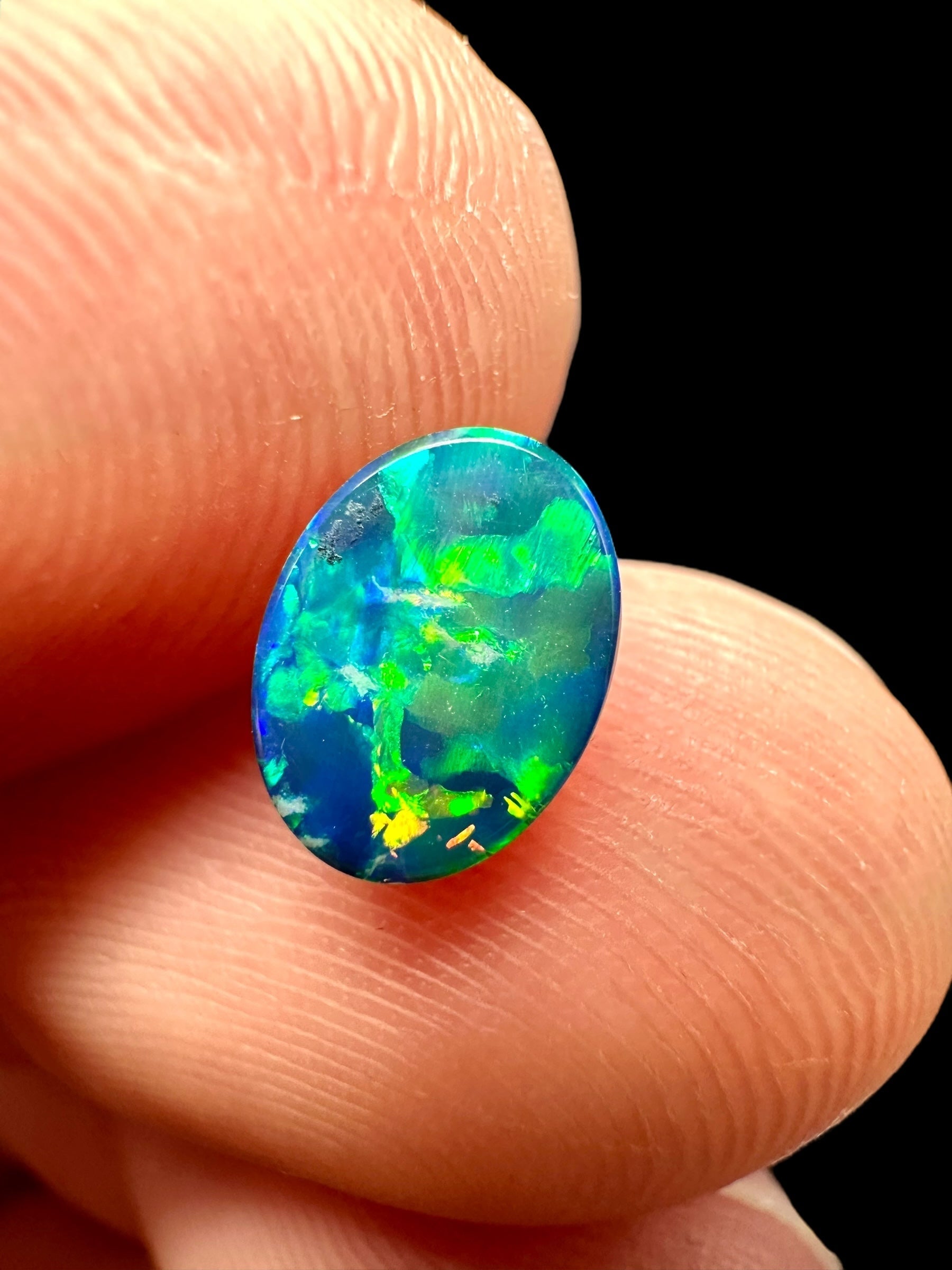 Australian opal 0,75ct – Cabochon – Lightning Ridge, Australia - AO013