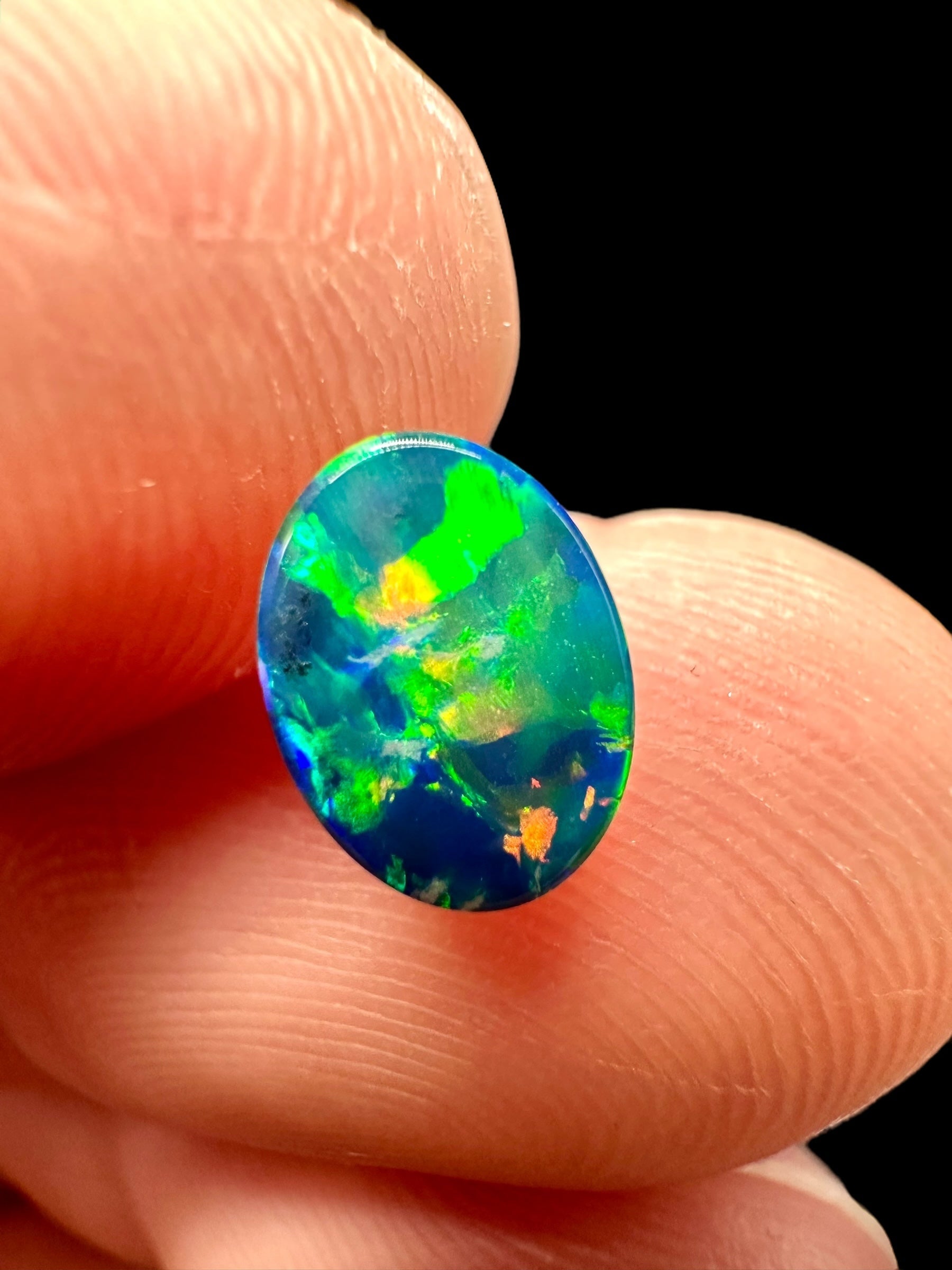 Australian opal 0,75ct – Cabochon – Lightning Ridge, Australia - AO013