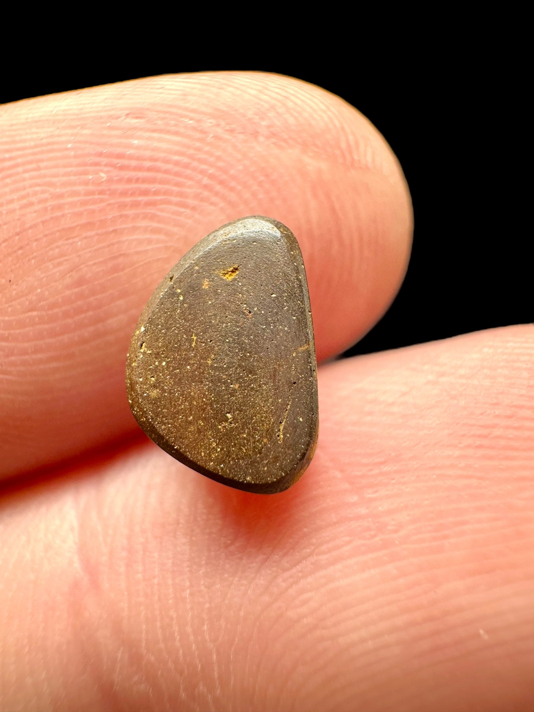 Boulder opal 1,7ct – Cabochon – Queensland, Australia - BO013