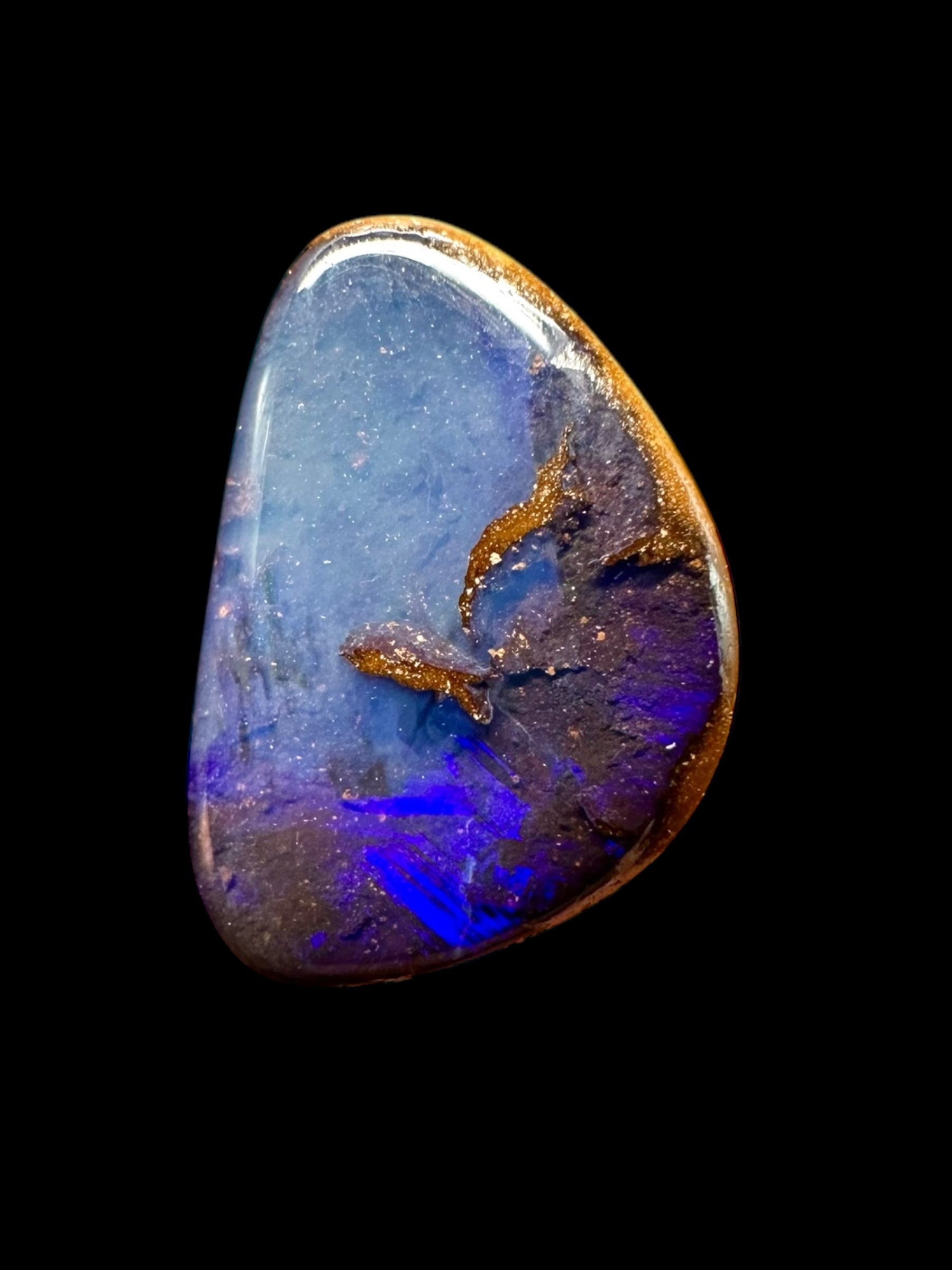 Boulder opal 1,7ct – Cabochon – Queensland, Australia
