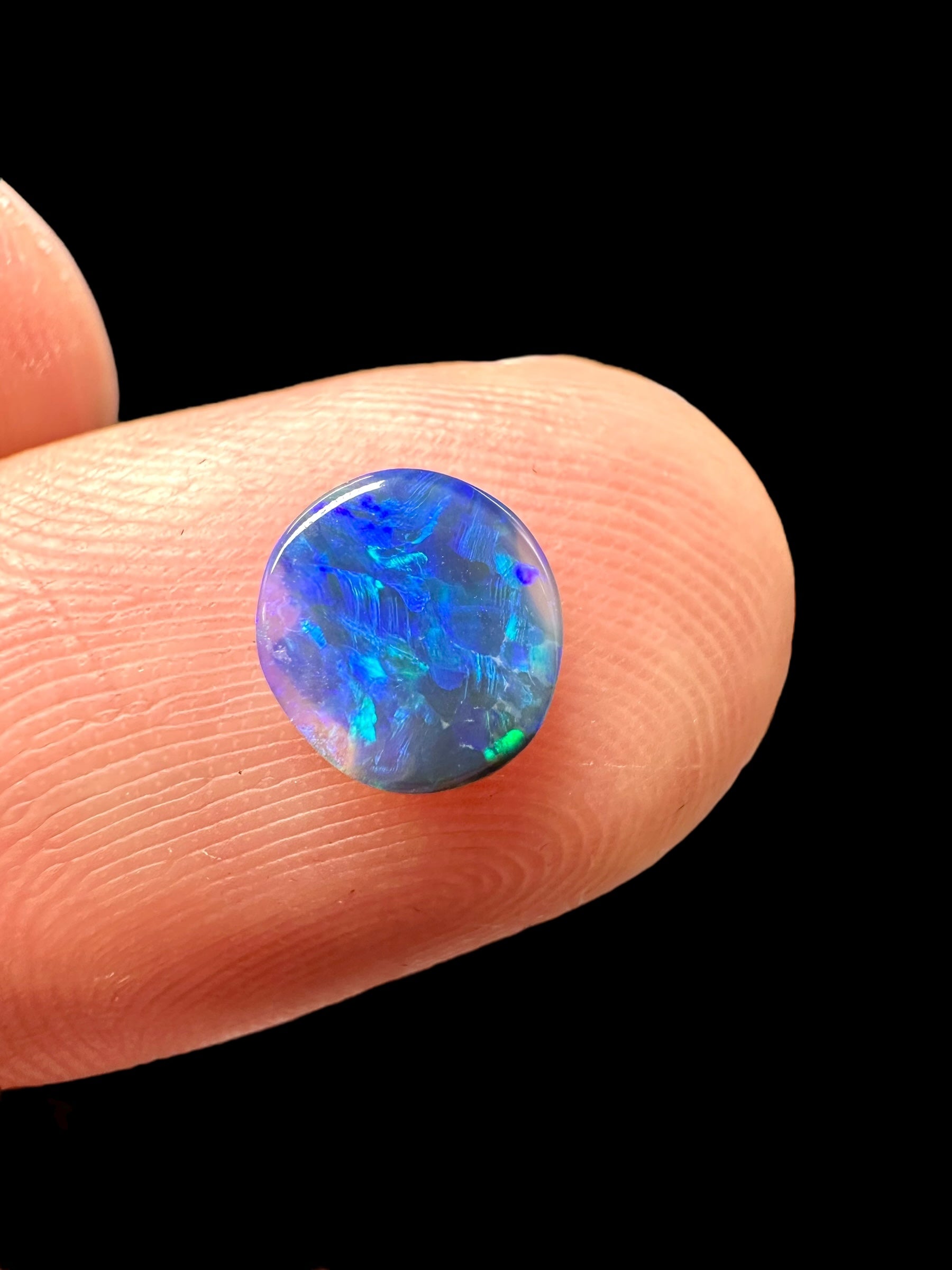 Australian opal 0,4ct – Cabochon – Lightning Ridge, Australia - AO020
