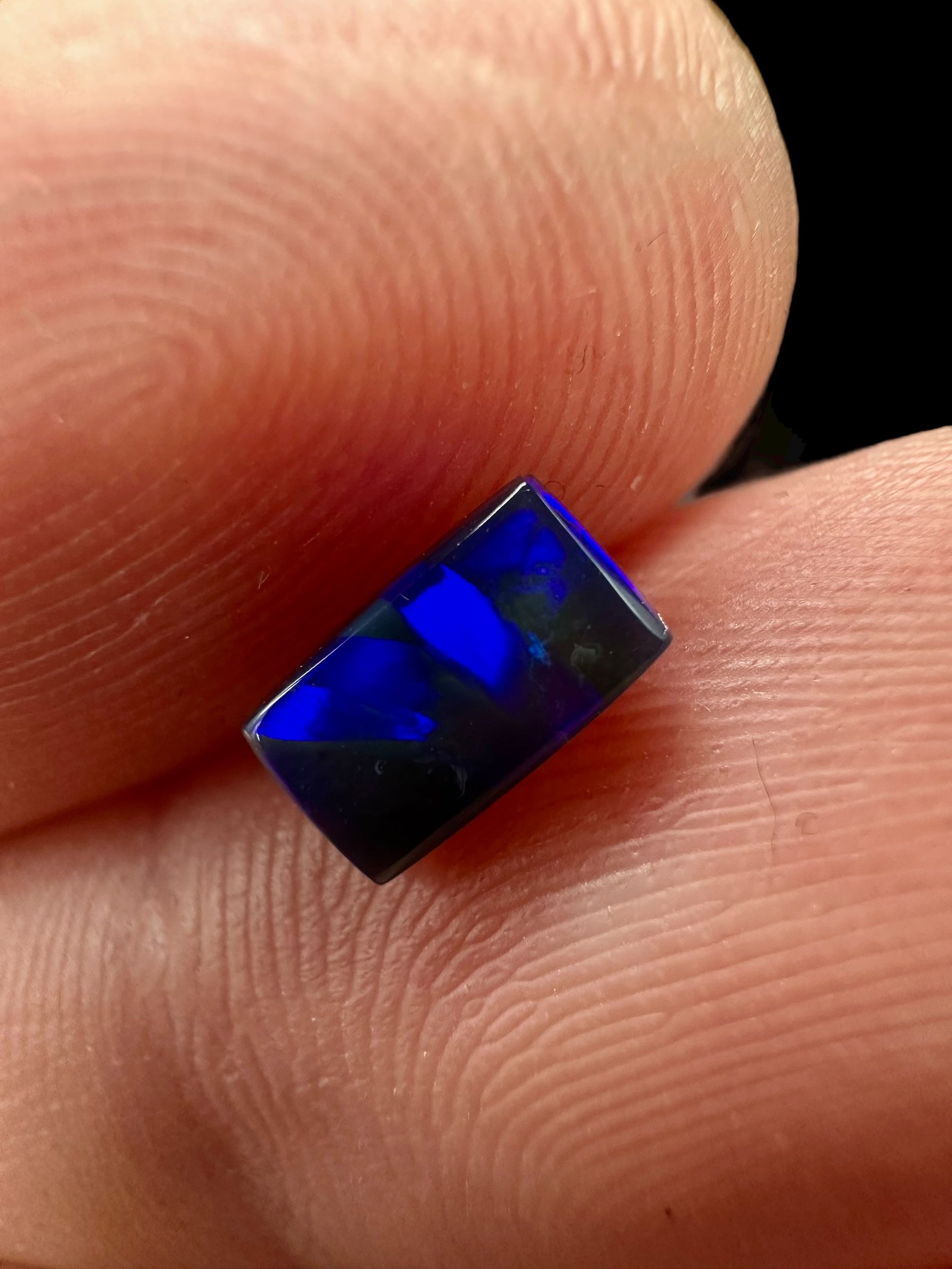 Australian opal 0,5ct – Cabochon – Lightning Ridge, Australia - AO023