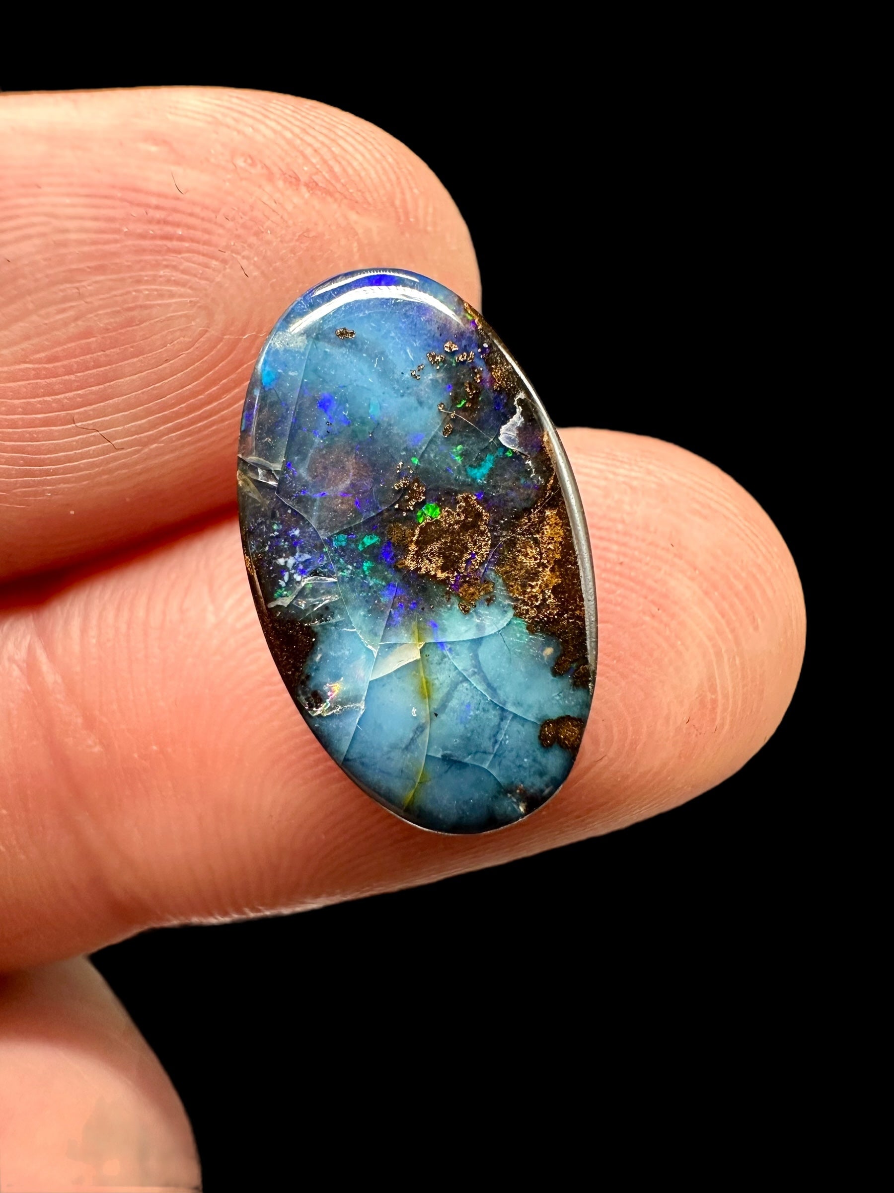 Boulder opal 7,8ct – Cabochon – Winton, Queensland, Australia - BO014