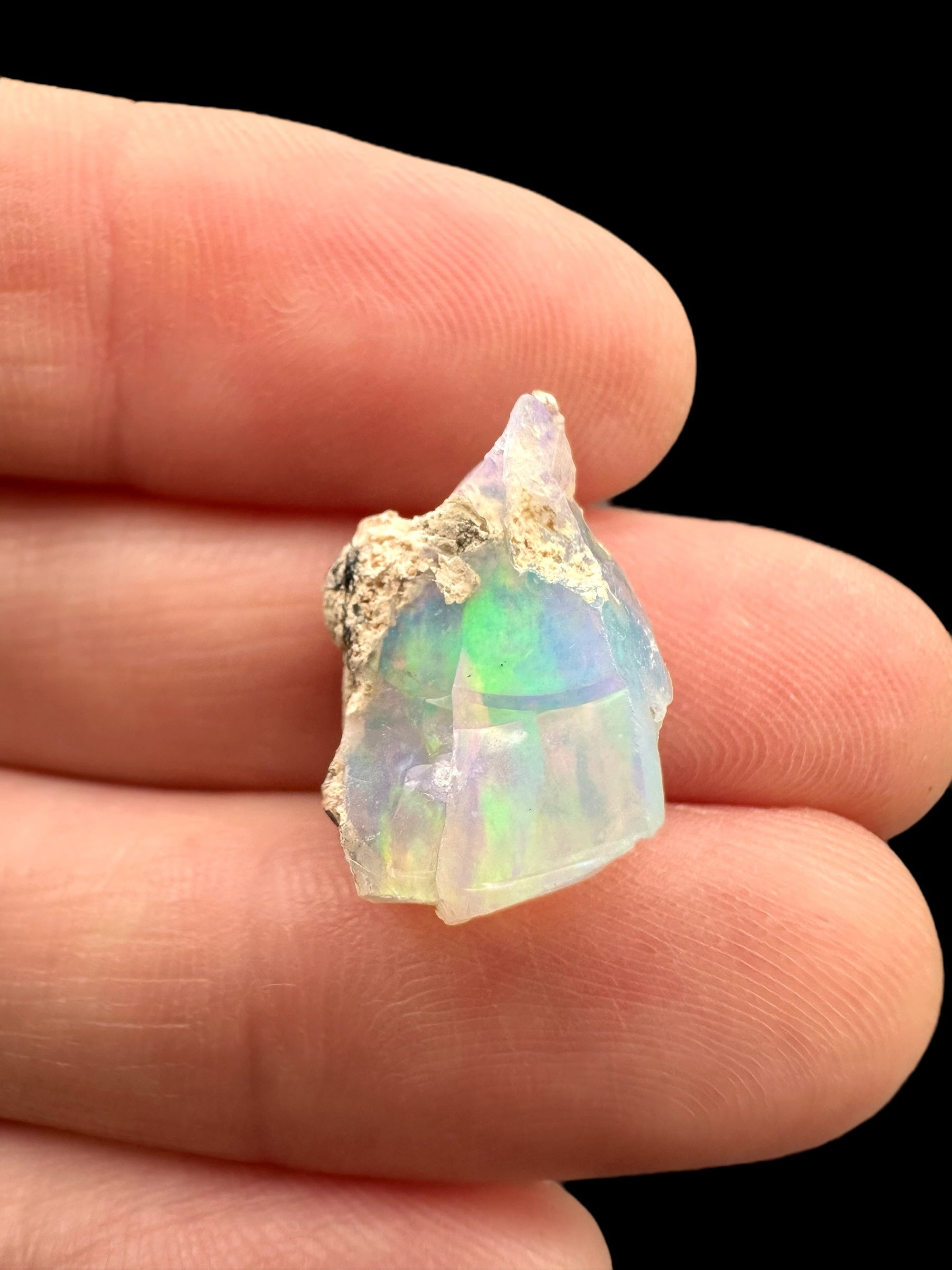 Precious opal 5,5ct – Welo, Ethiopia