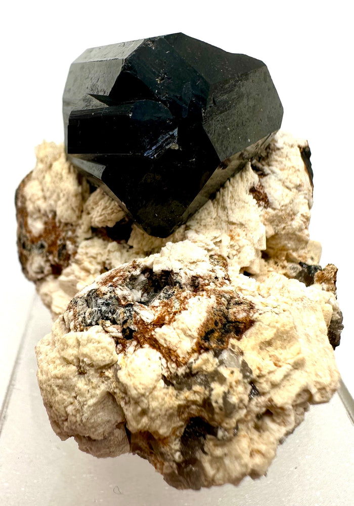 Cristallo di schorl nero terminato su matrice di feldspato, Erongo Namibia